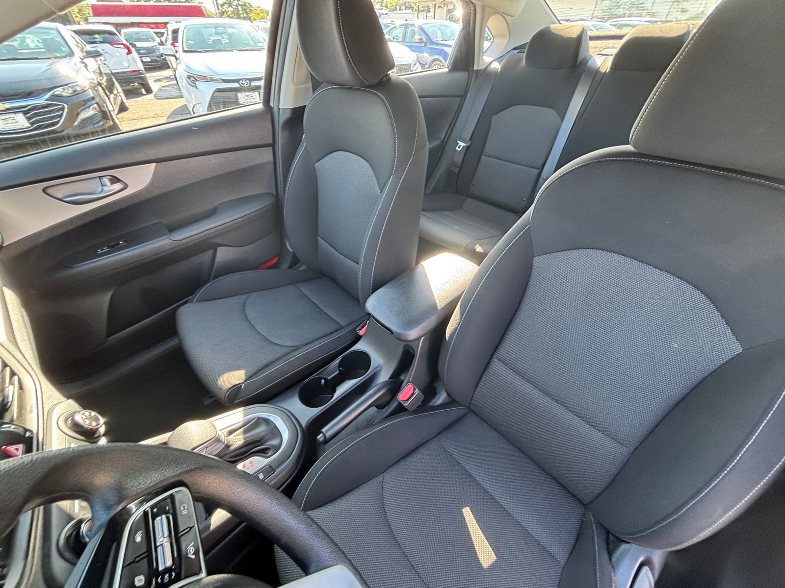 Thumbnail: 2024 Kia Forte - 2