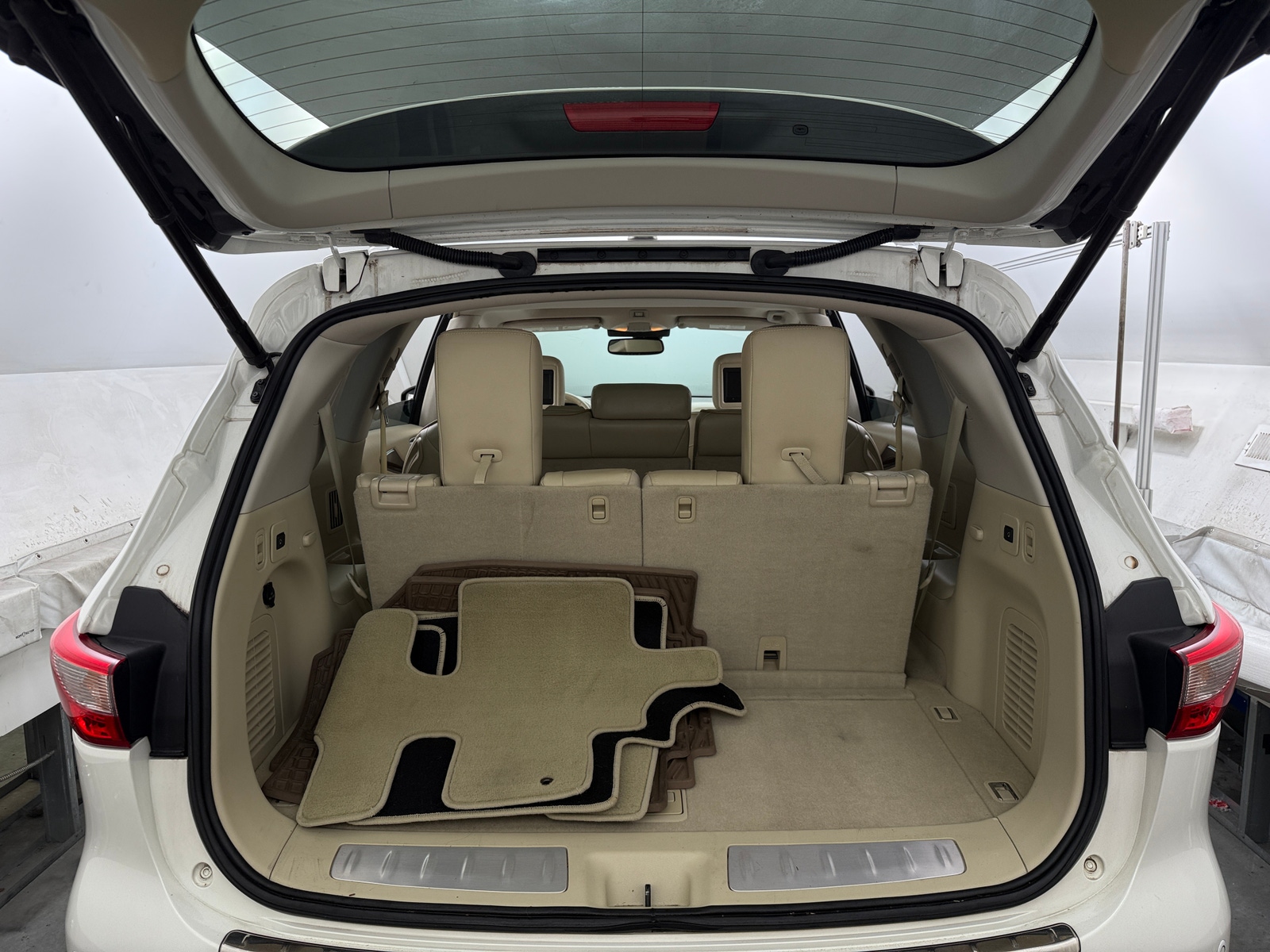 Thumbnail: 2014 INFINITI QX60 - 6