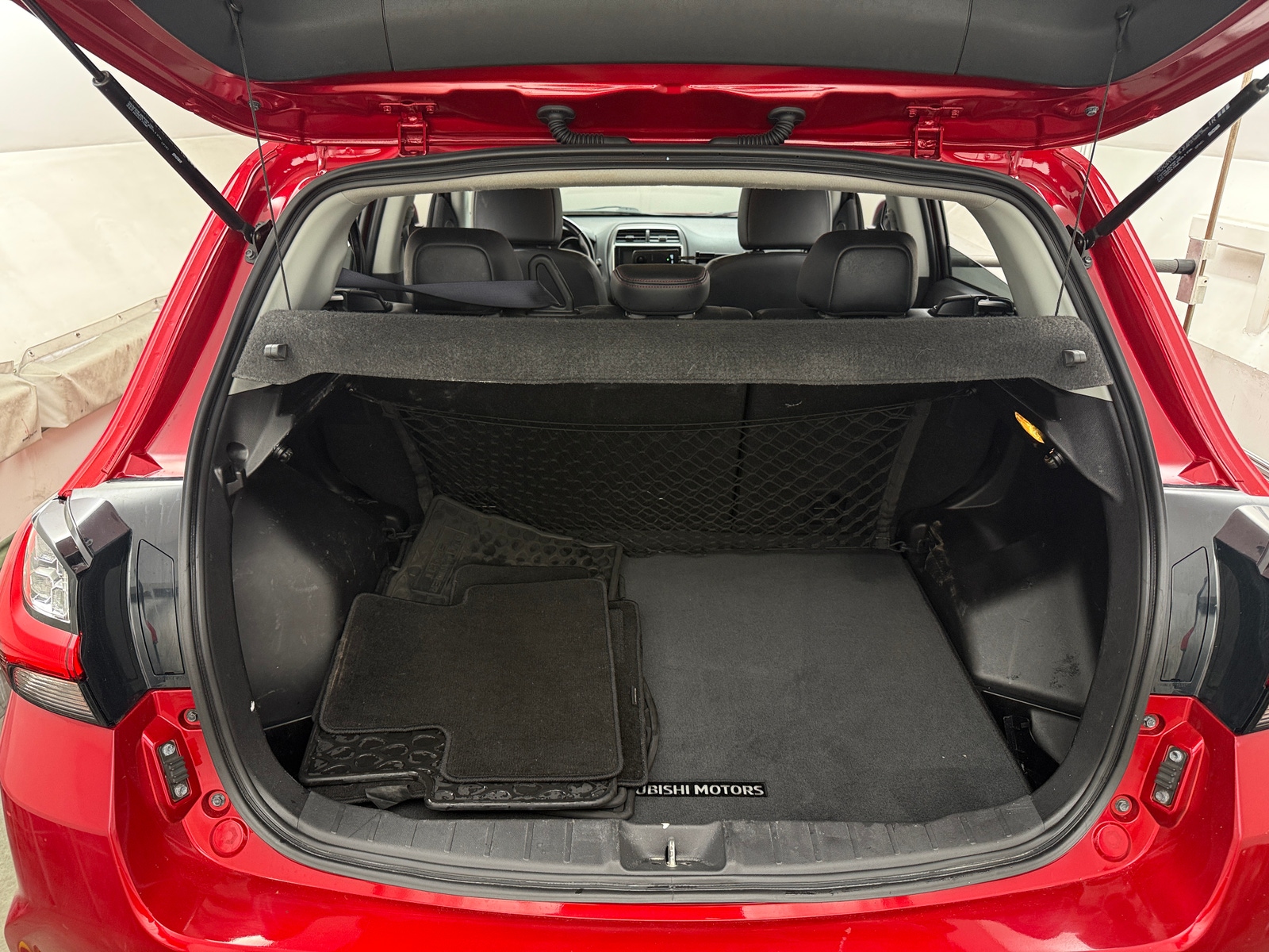 Thumbnail: 2022 Mitsubishi Outlander Sport - 6
