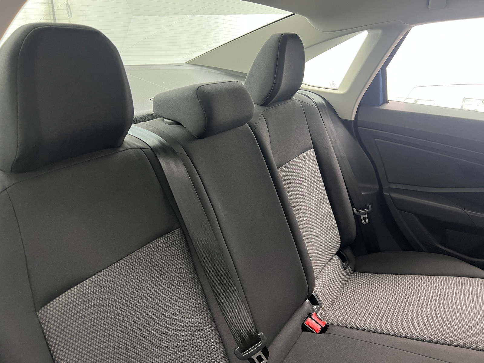 Thumbnail: 2019 Volkswagen Jetta - 6