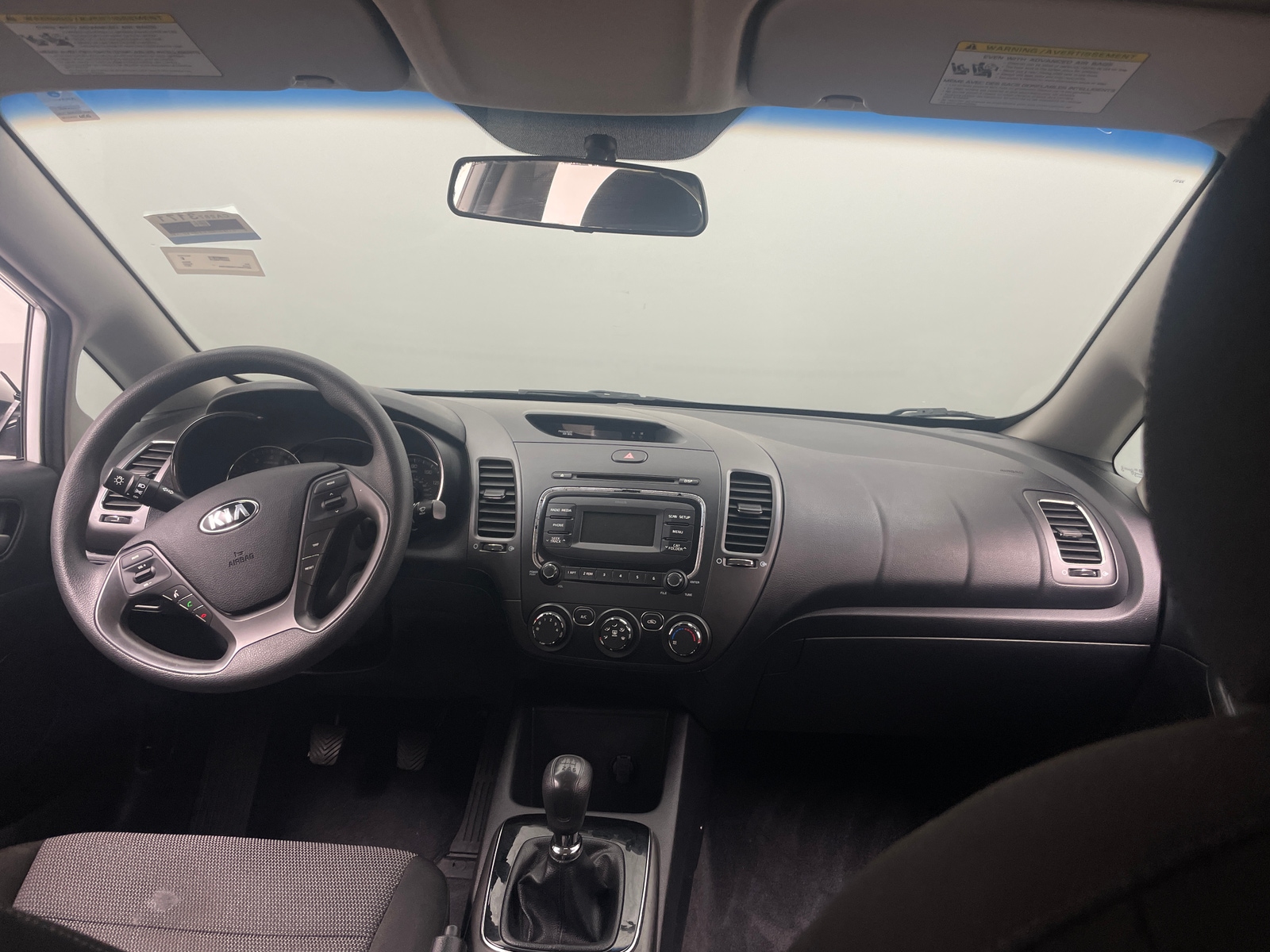 Thumbnail: 2017 Kia Forte - 3