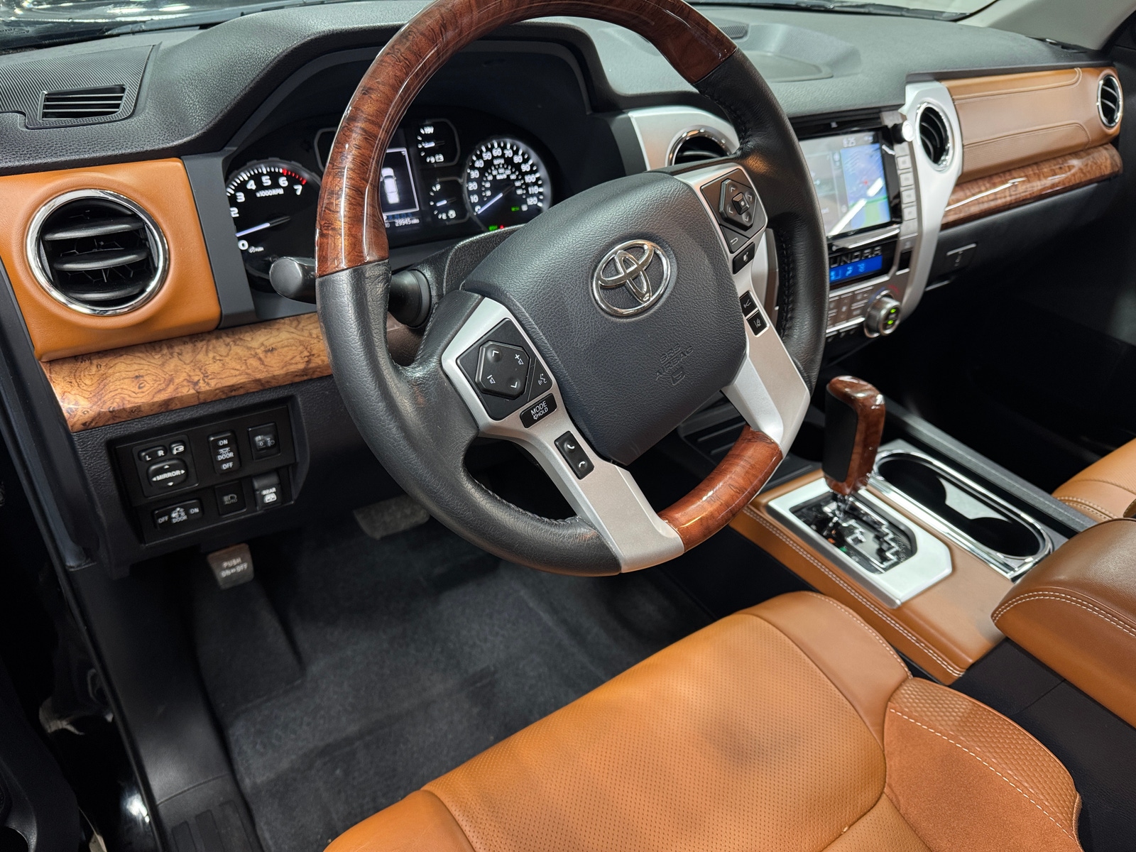 Thumbnail: 2020 Toyota Tundra - 2