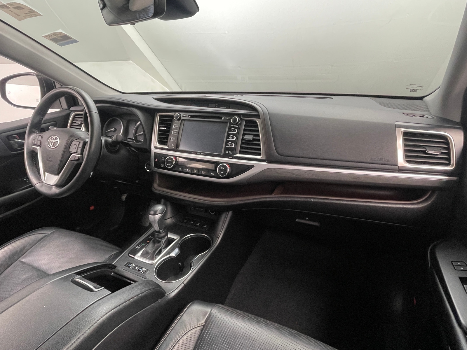 Thumbnail: 2019 Toyota Highlander - 2