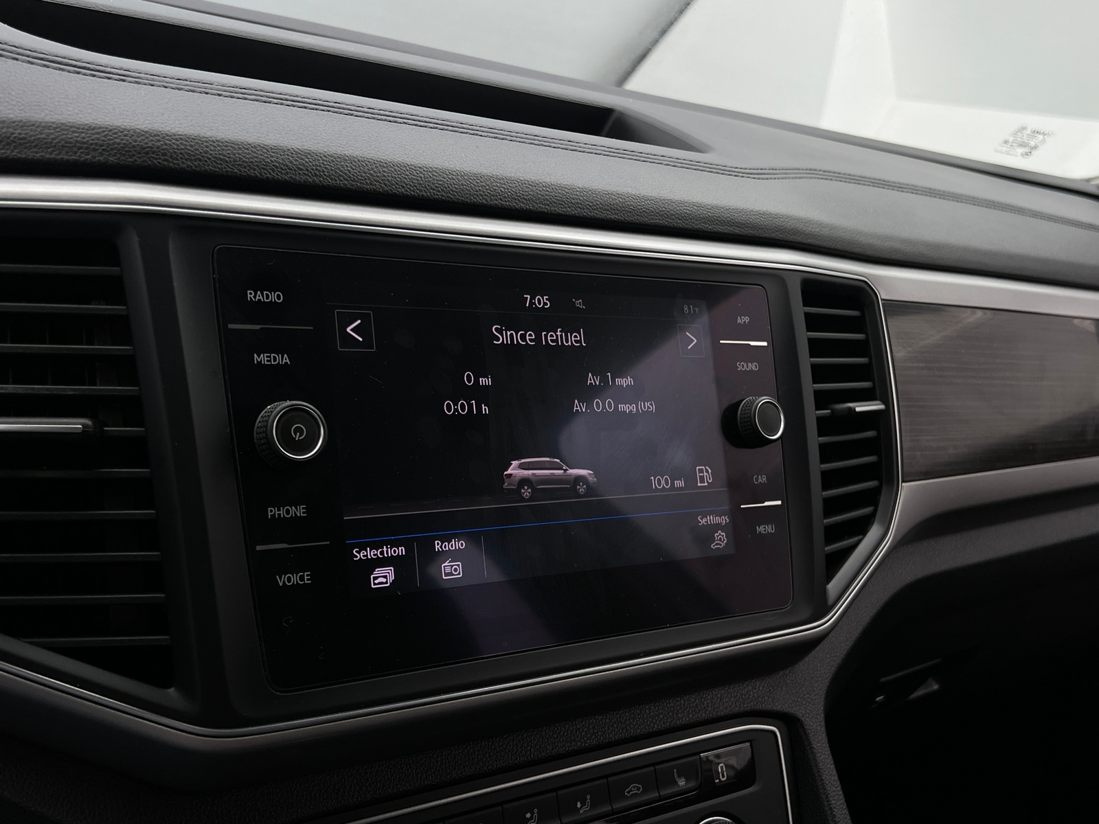 Thumbnail: 2019 Volkswagen Atlas - 3