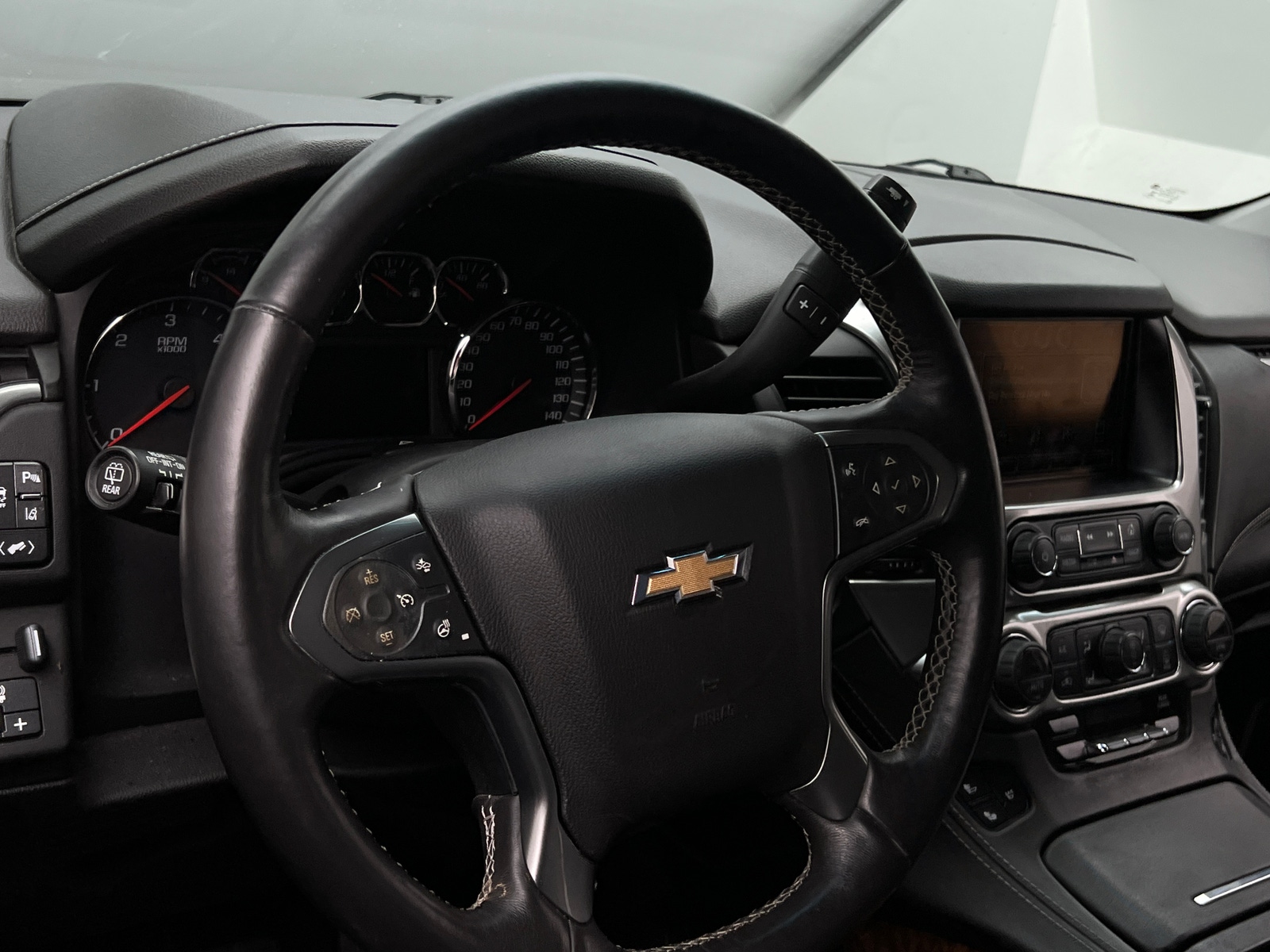 Thumbnail: 2015 Chevrolet Suburban - 4