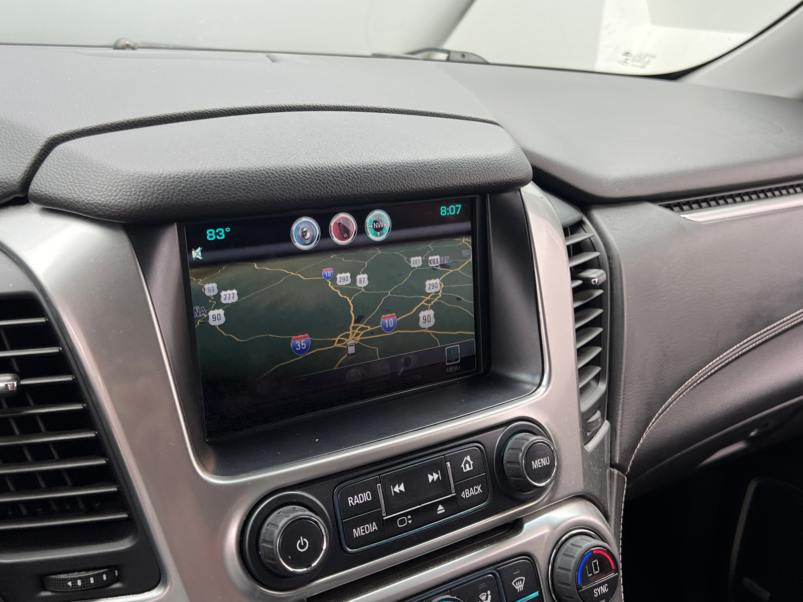 Thumbnail: 2015 Chevrolet Suburban - 3