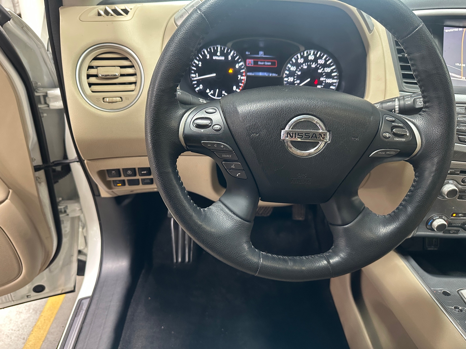 Thumbnail: 2020 Nissan Pathfinder - 4