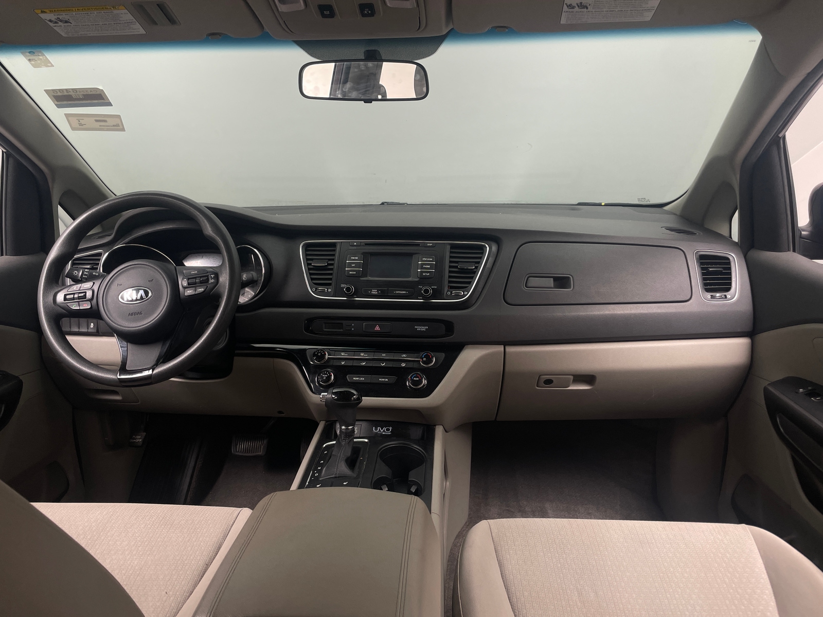 Thumbnail: 2016 Kia Sedona - 3