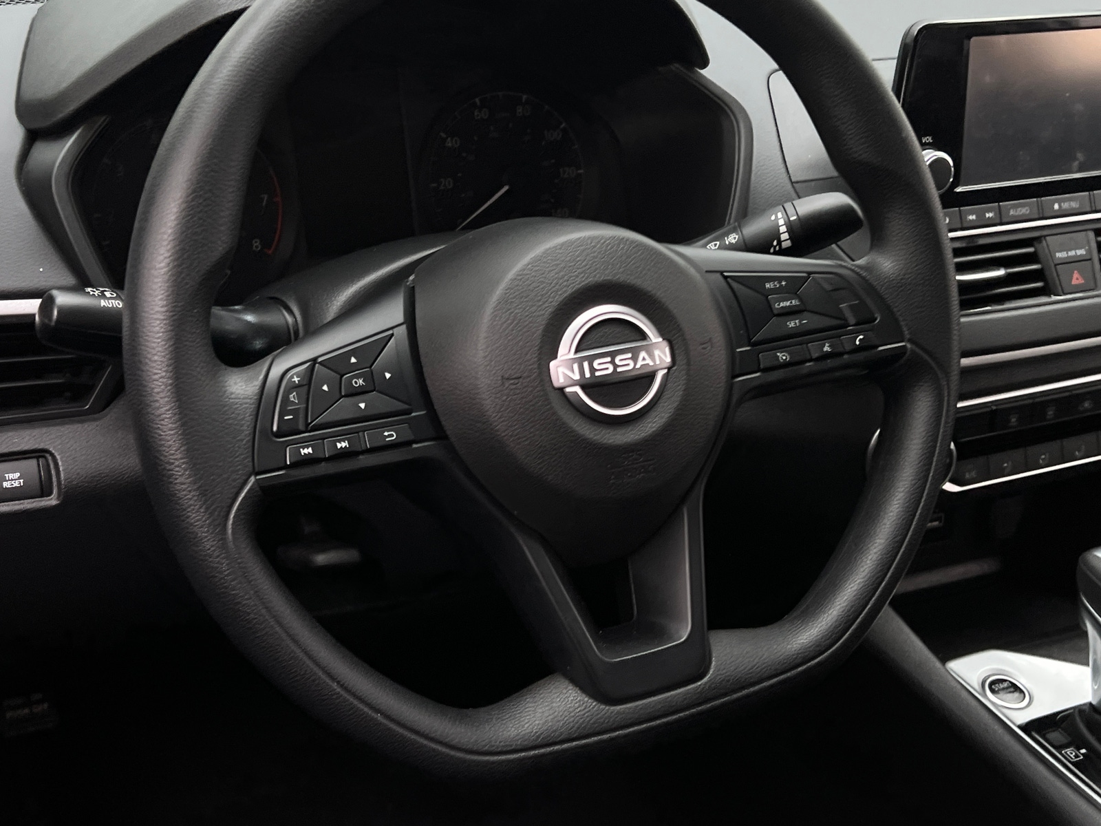 Thumbnail: 2024 Nissan Altima - 5