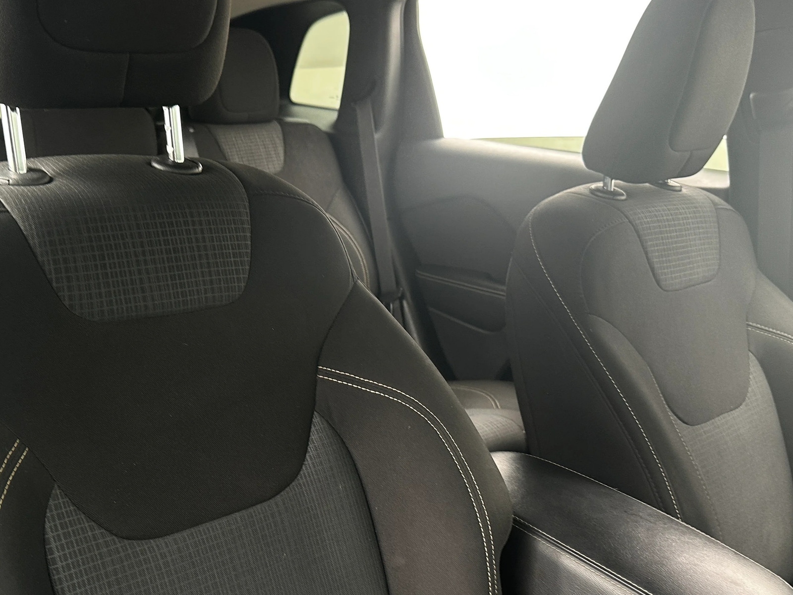 Thumbnail: 2016 Jeep Cherokee - 2