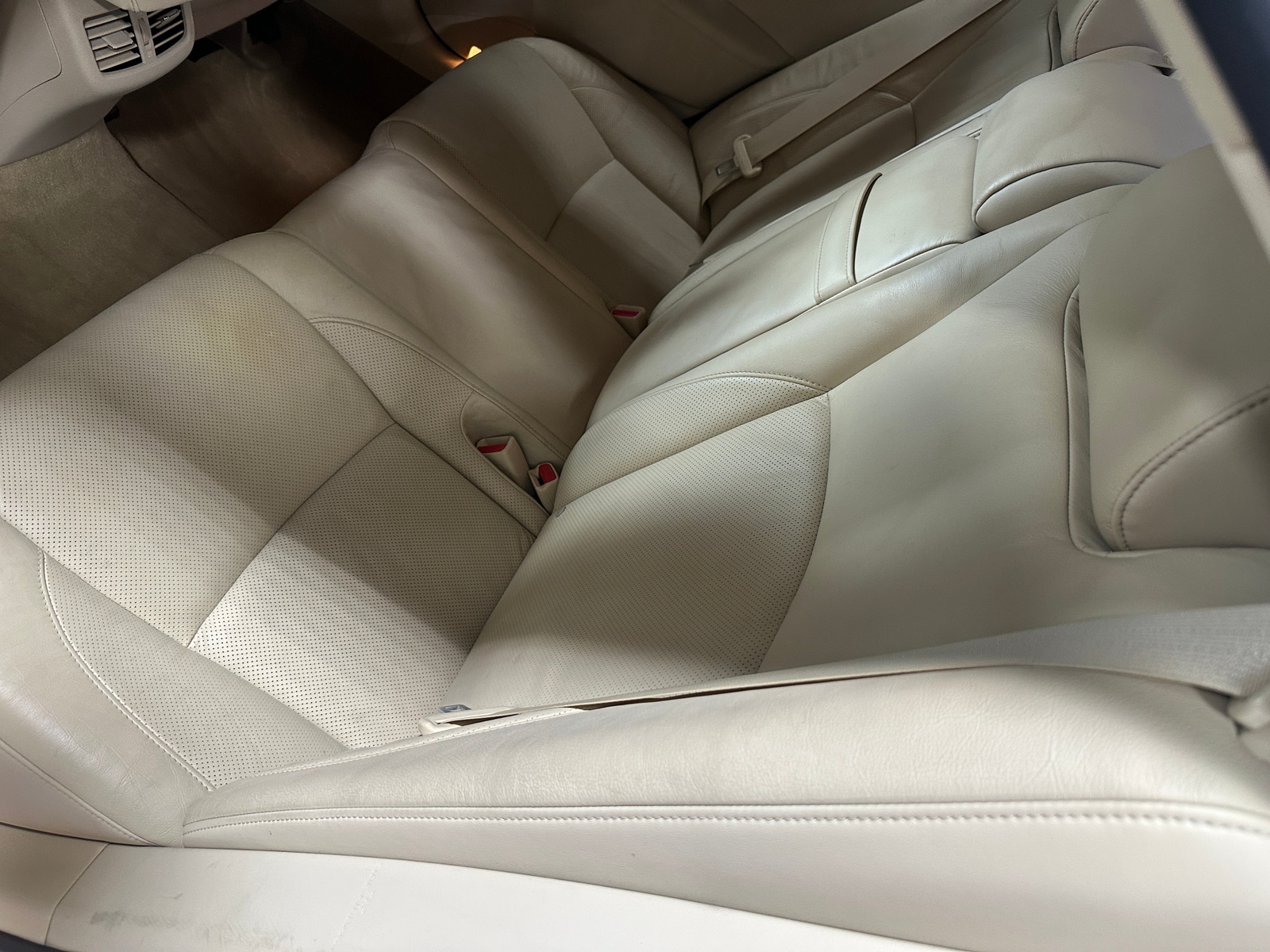 Thumbnail: 2010 Lexus ES - 5