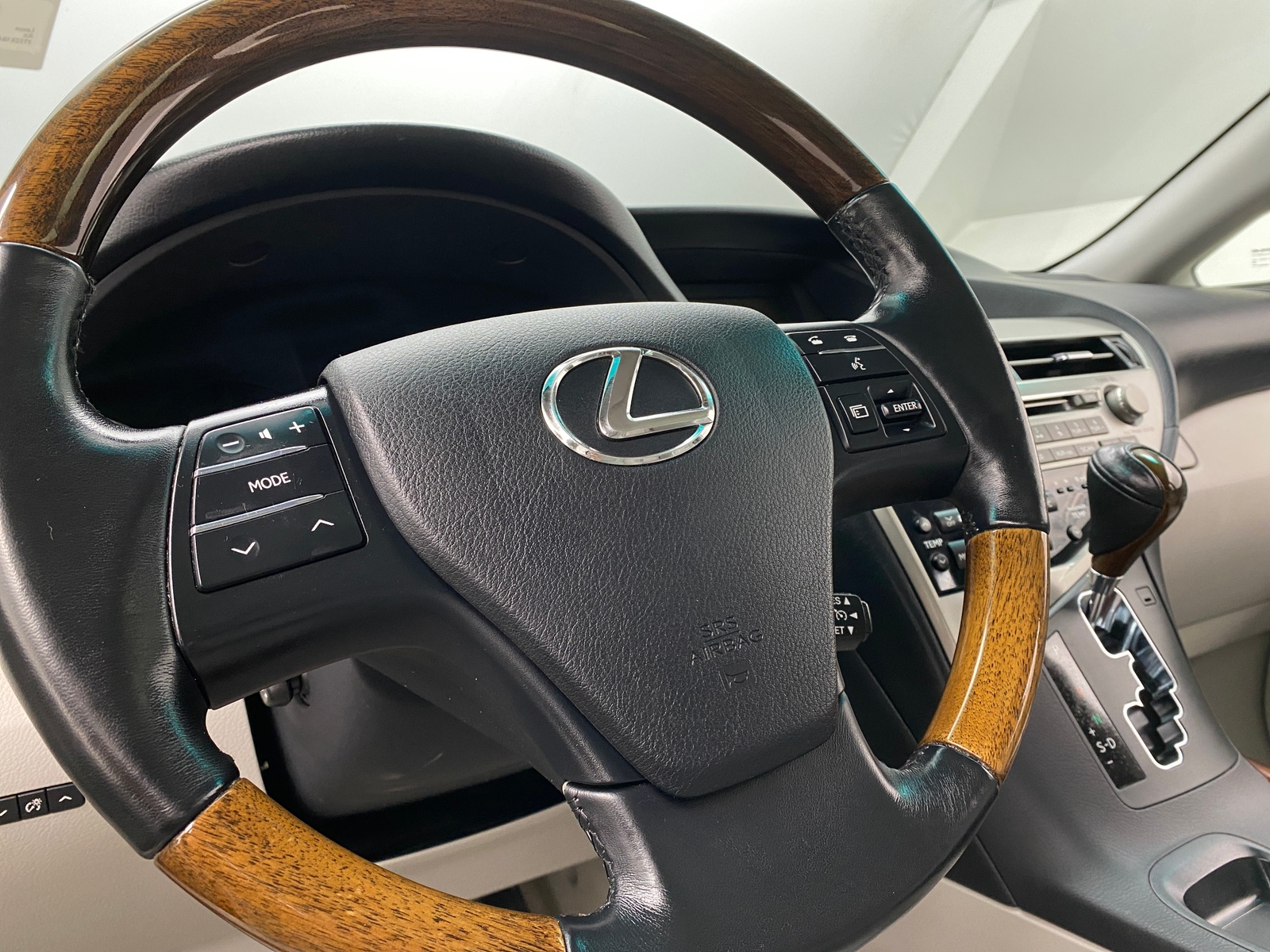 Thumbnail: 2010 Lexus RX - 5