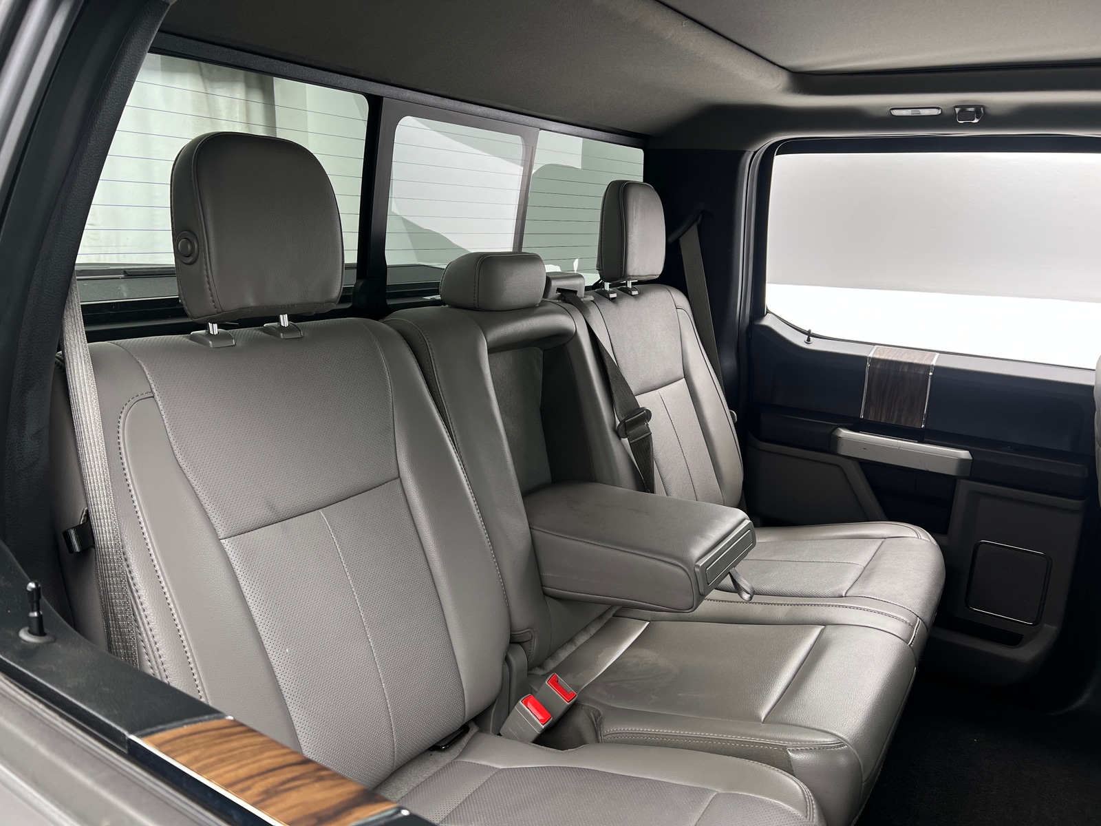 Thumbnail: 2018 Ford Econoline - 5