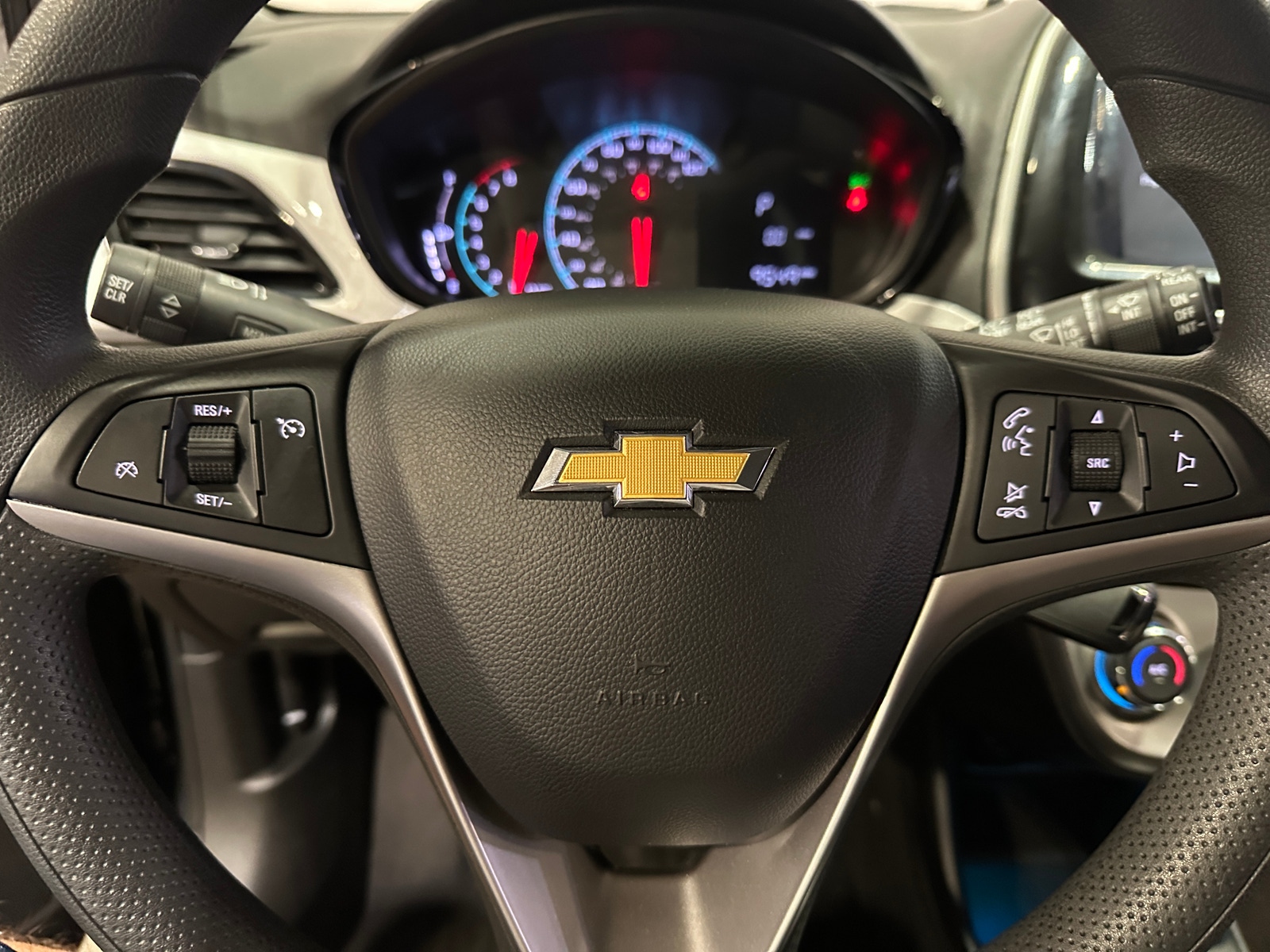 Thumbnail: 2017 Chevrolet Spark - 5