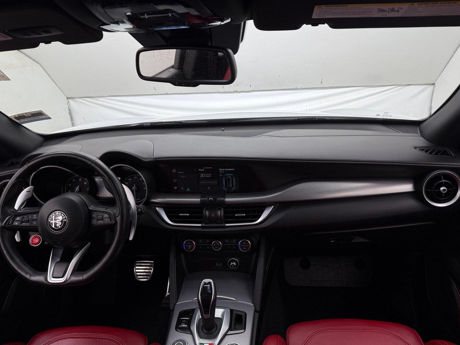 Thumbnail: 2022 Alfa Romeo Stelvio - 2
