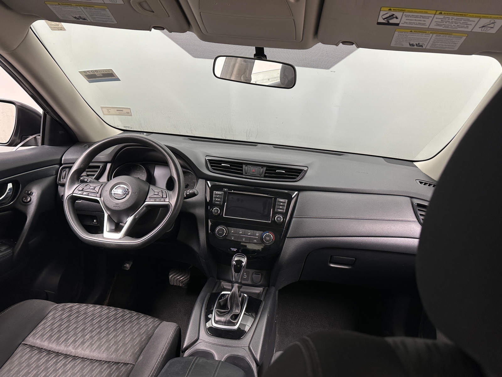 Thumbnail: 2018 Nissan Rogue - 3