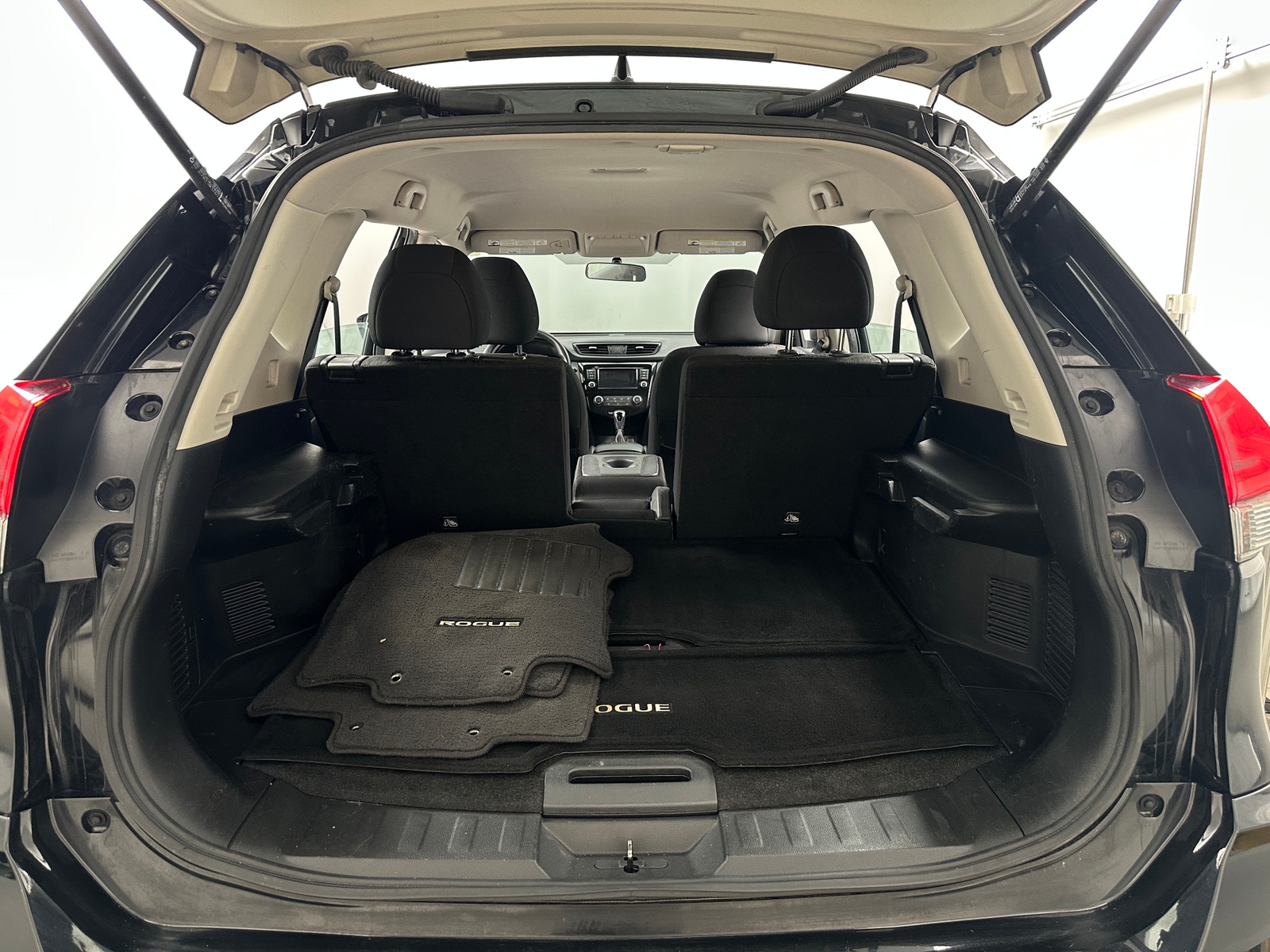 Thumbnail: 2018 Nissan Rogue - 7