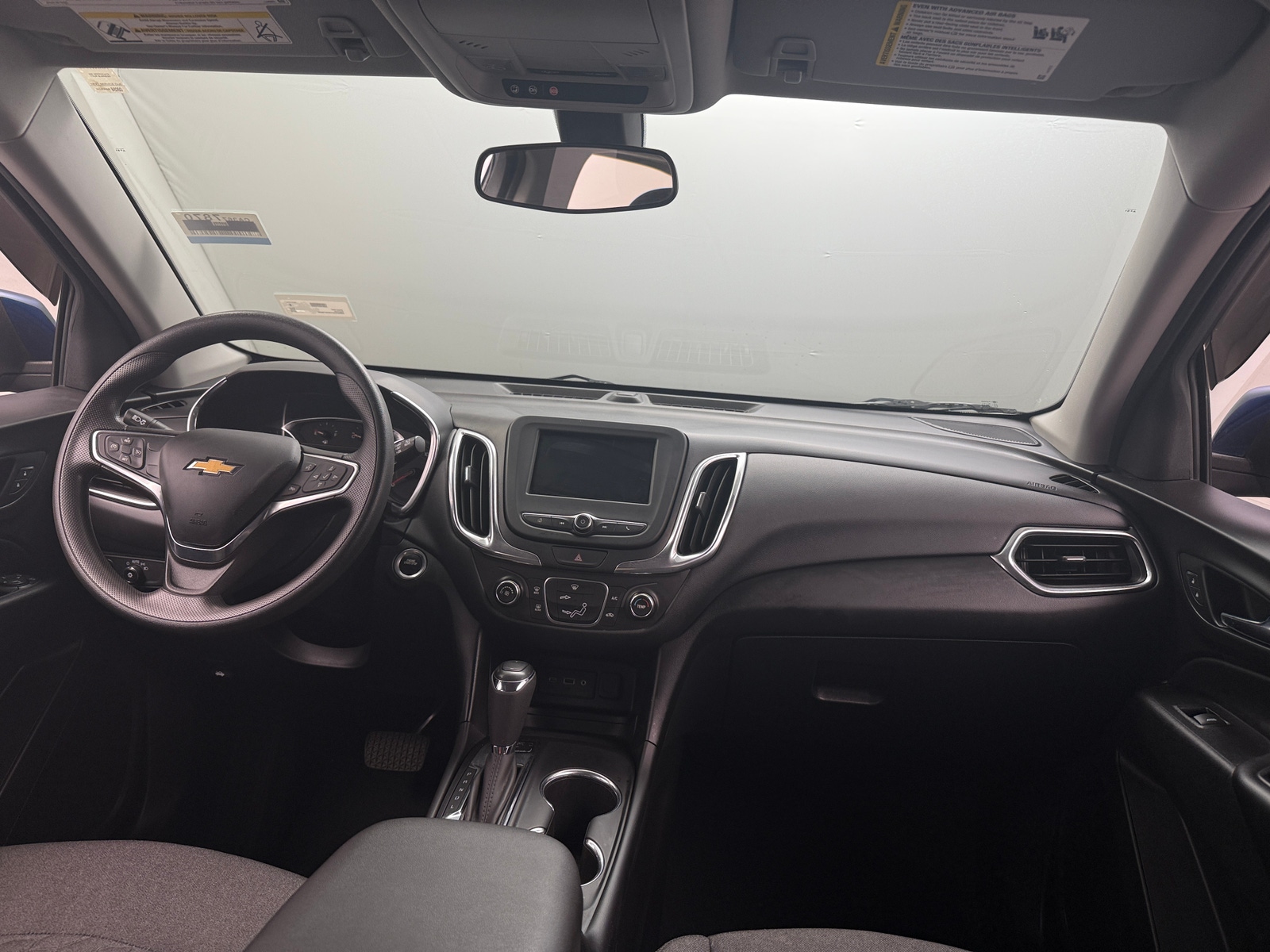 Thumbnail: 2019 Chevrolet Equinox - 3