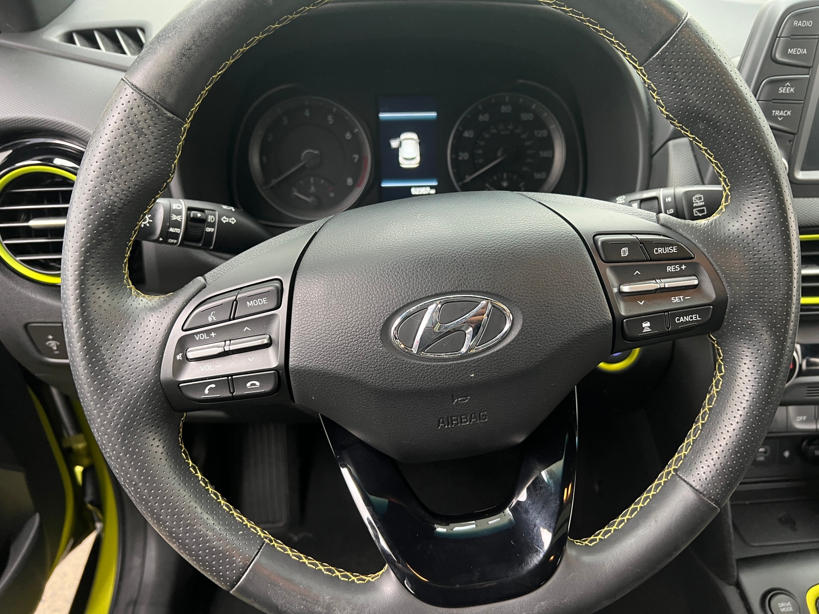 Thumbnail: 2020 Hyundai Kona - 4