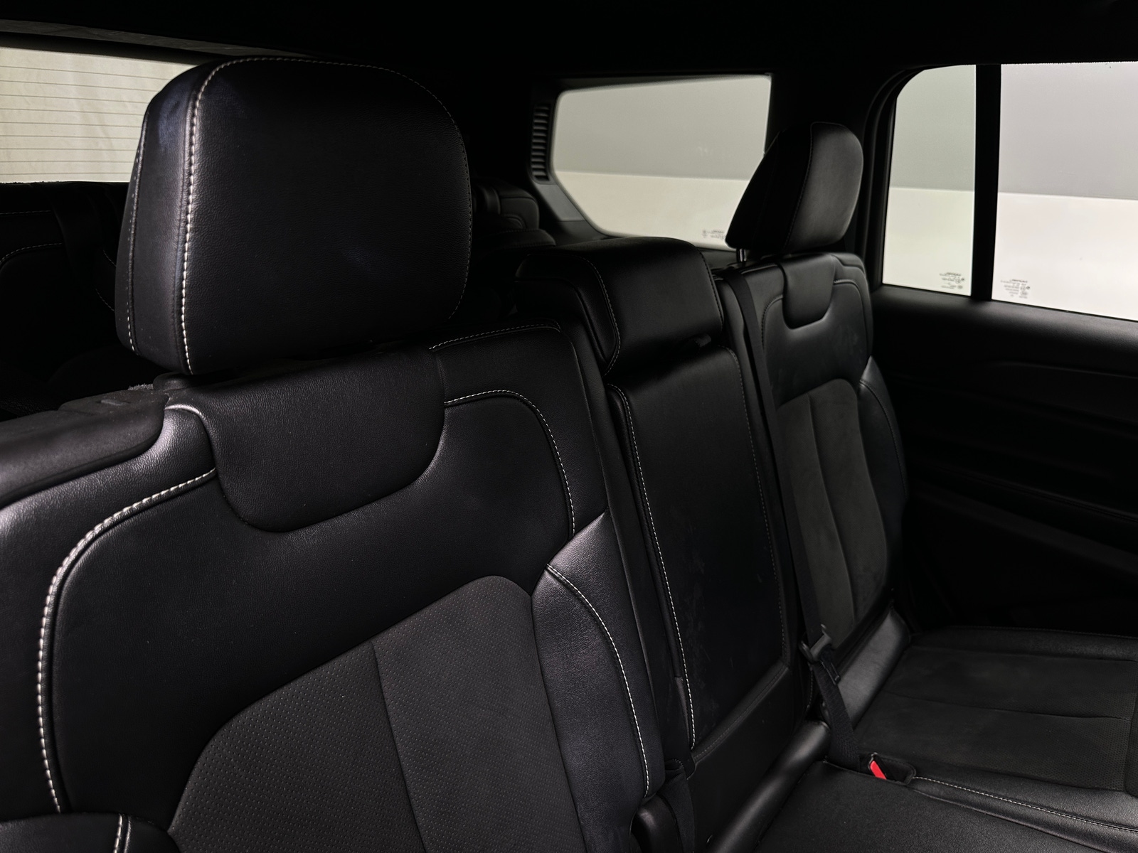 Thumbnail: 2024 Jeep Grand Cherokee L - 5