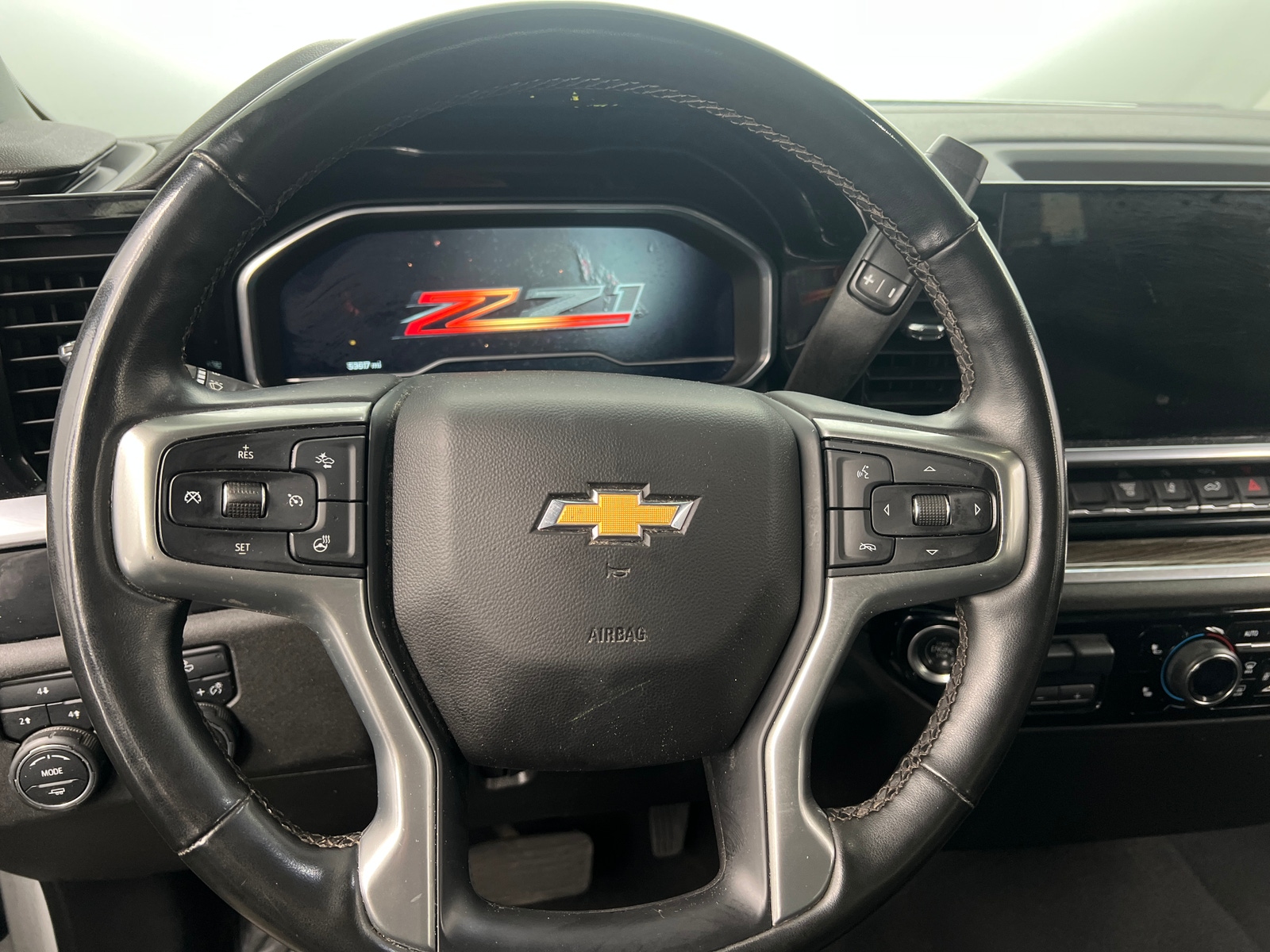 Thumbnail: 2024 Chevrolet Silverado 2500 - 5