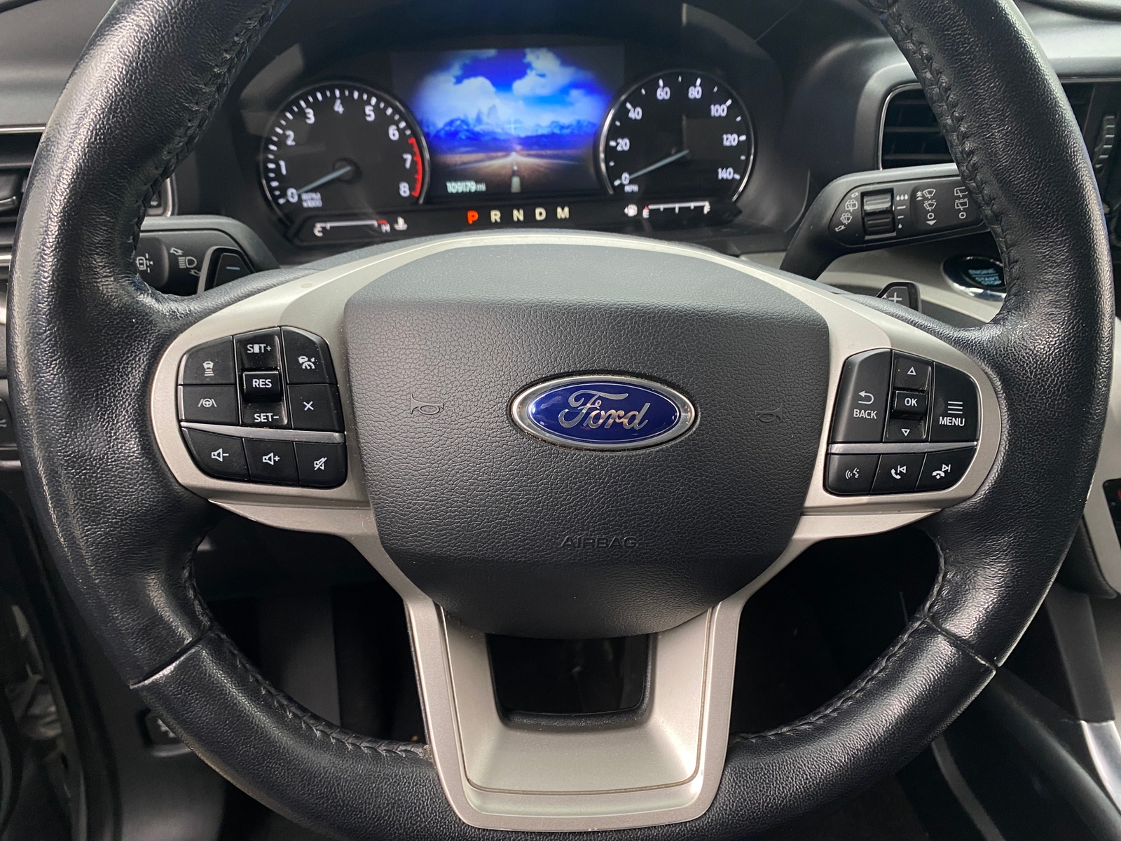 Thumbnail: 2020 Ford Explorer - 5