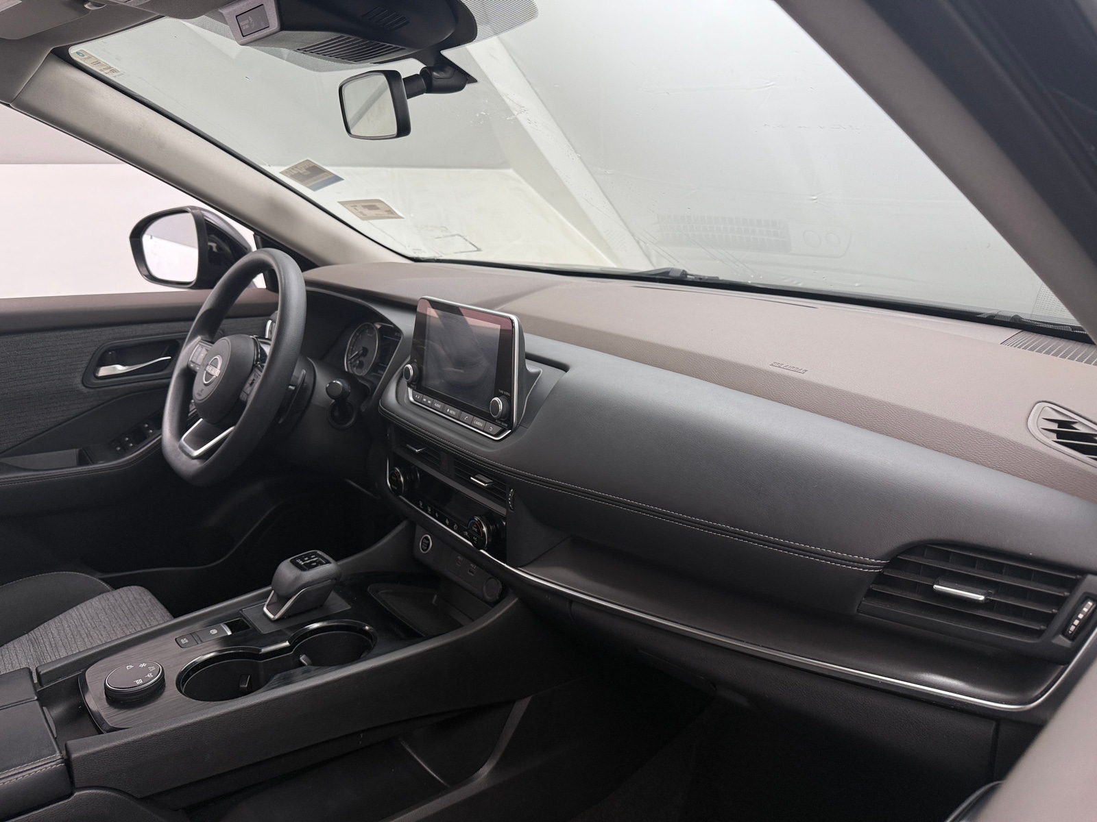 Thumbnail: 2023 Nissan Rogue - 3