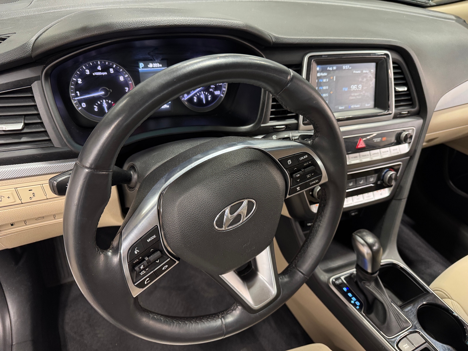 Thumbnail: 2018 Hyundai Sonata - 3