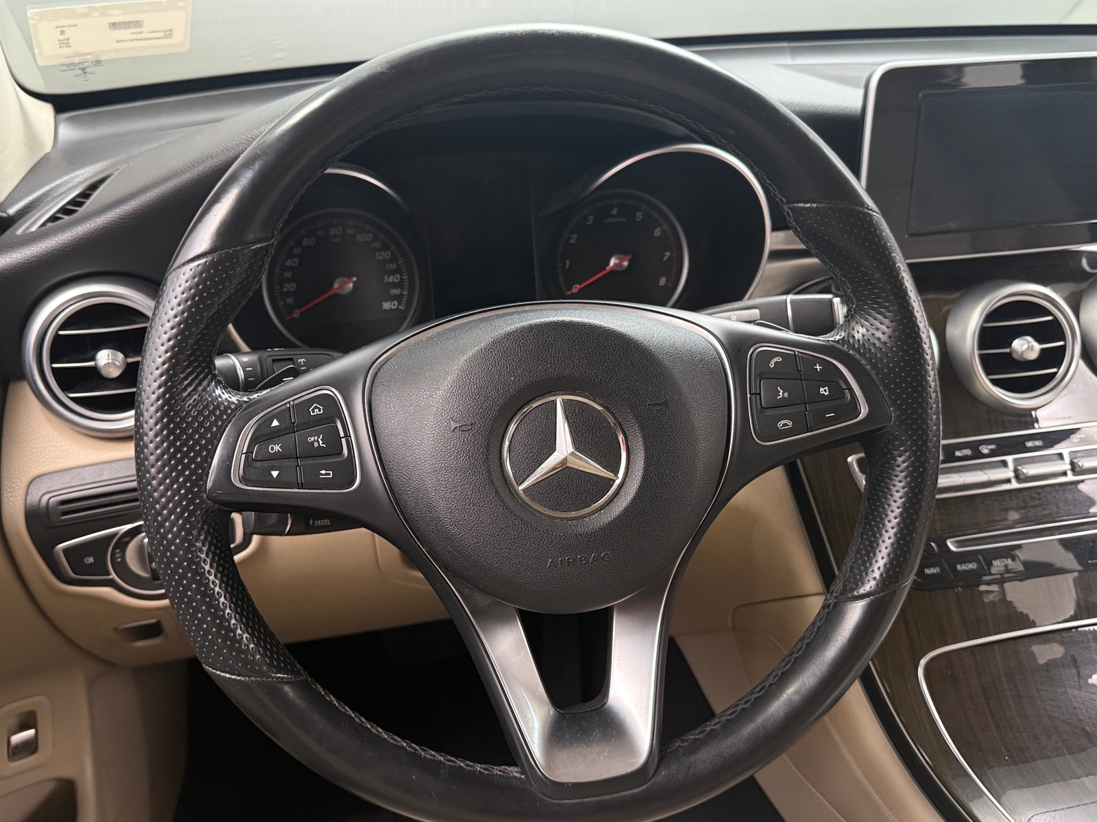 Thumbnail: 2019 Mercedes-Benz GLC - 4