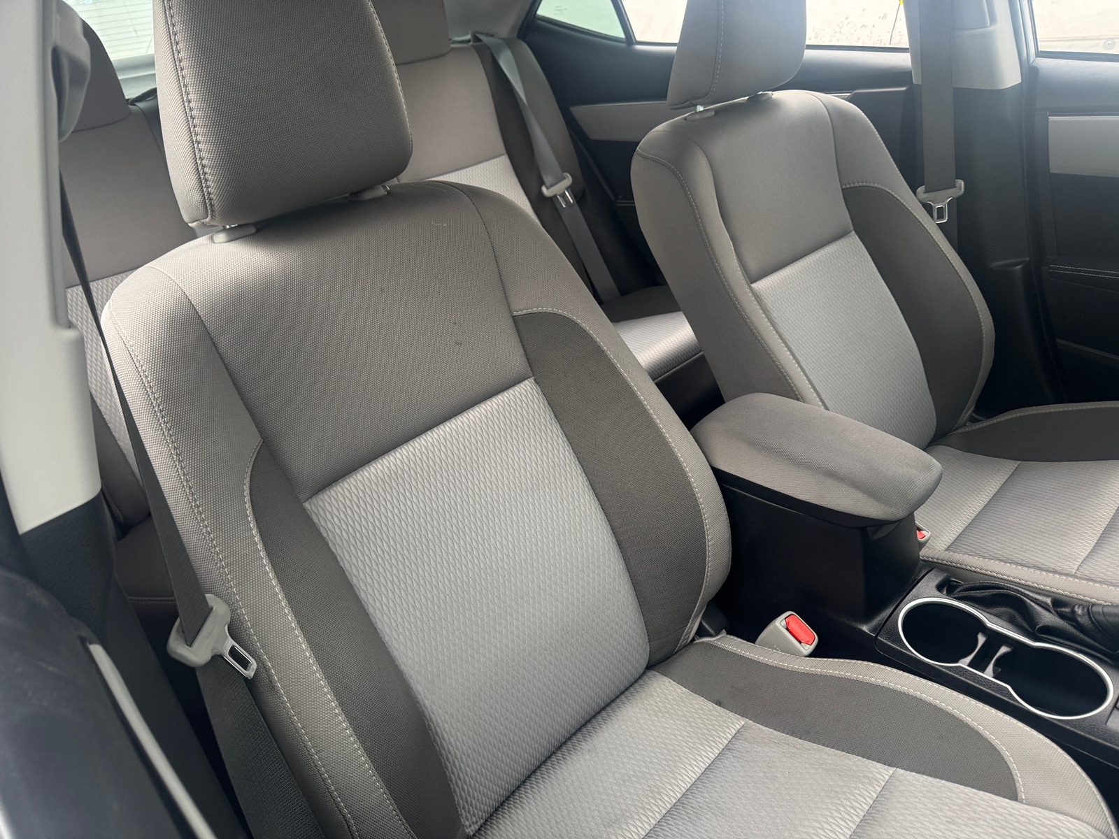 Thumbnail: 2018 Toyota Corolla - 2
