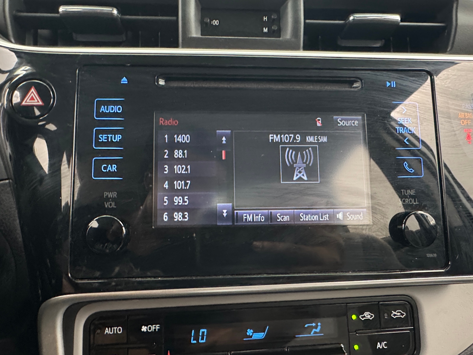 Thumbnail: 2018 Toyota Corolla - 4