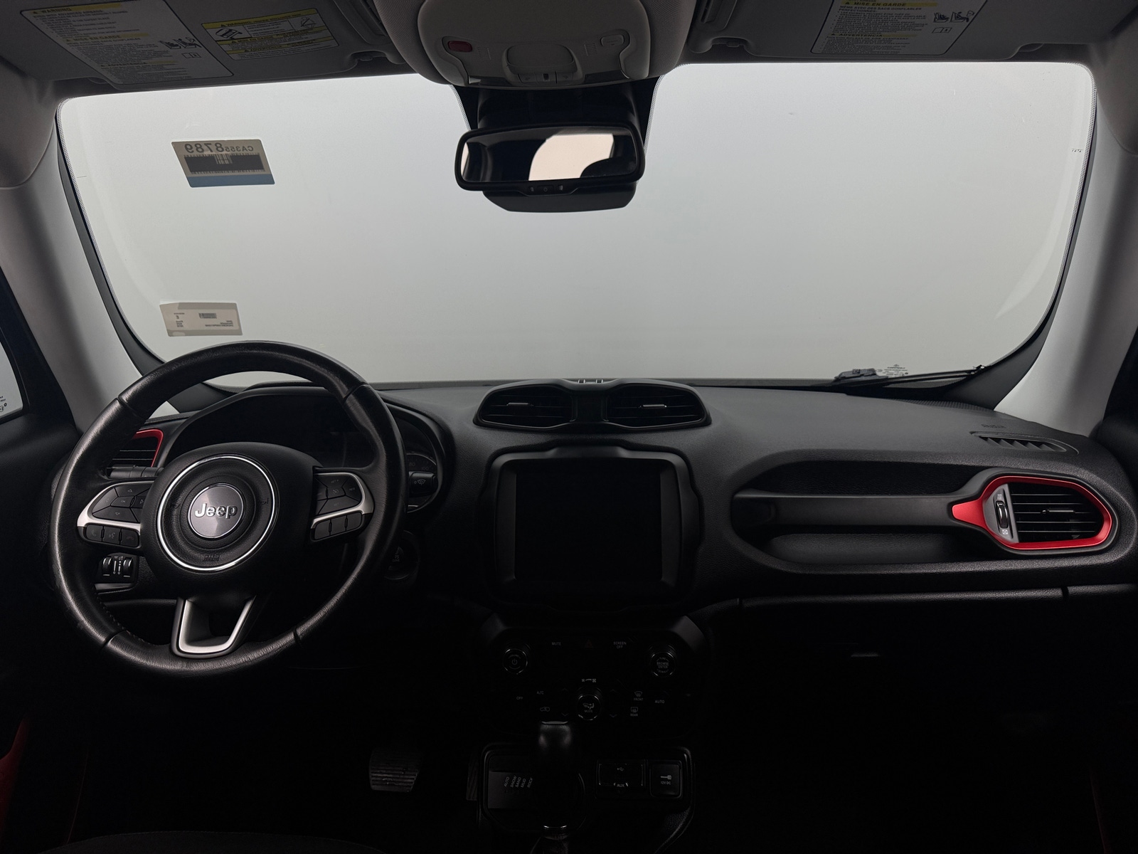 Thumbnail: 2019 Jeep Renegade - 3