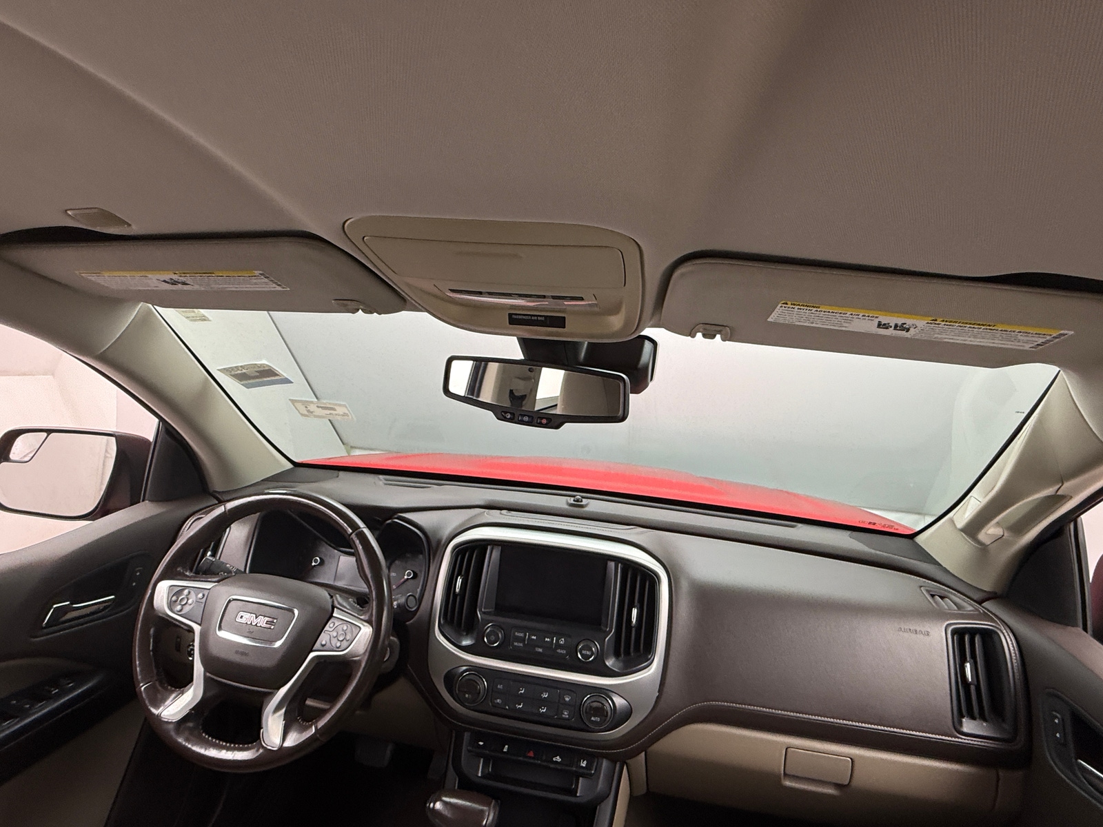 Thumbnail: 2017 GMC Canyon - 3