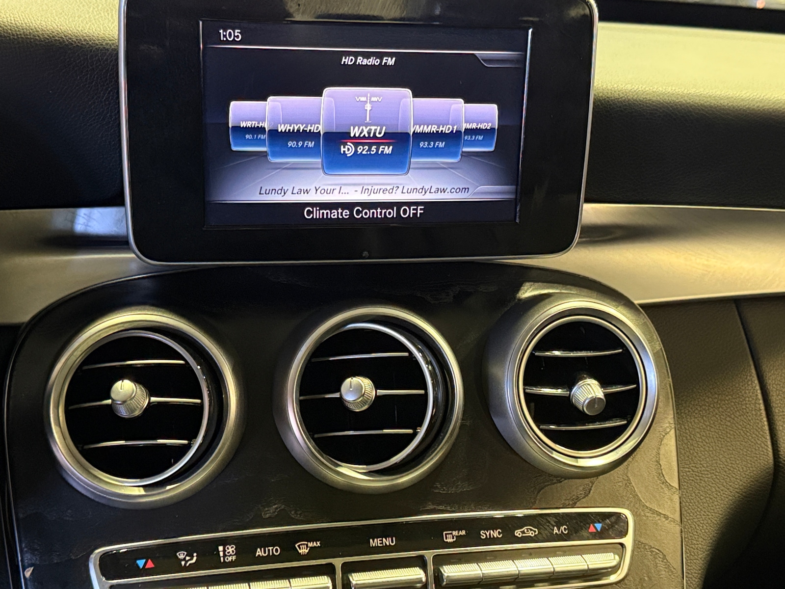 Thumbnail: 2017 Mercedes-Benz C-Class - 3