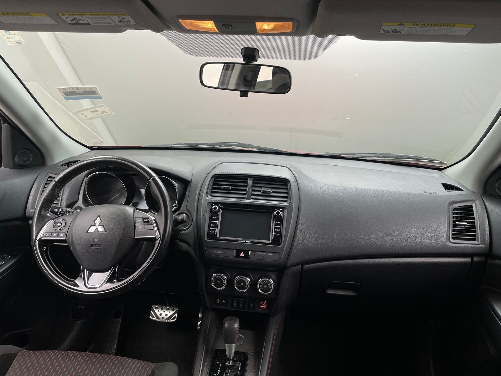 Thumbnail: 2018 Mitsubishi Outlander Sport - 3