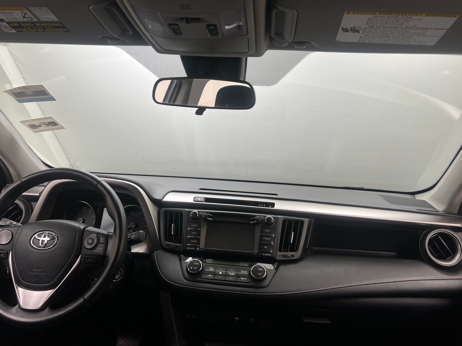 Thumbnail: 2017 Toyota RAV4 - 3