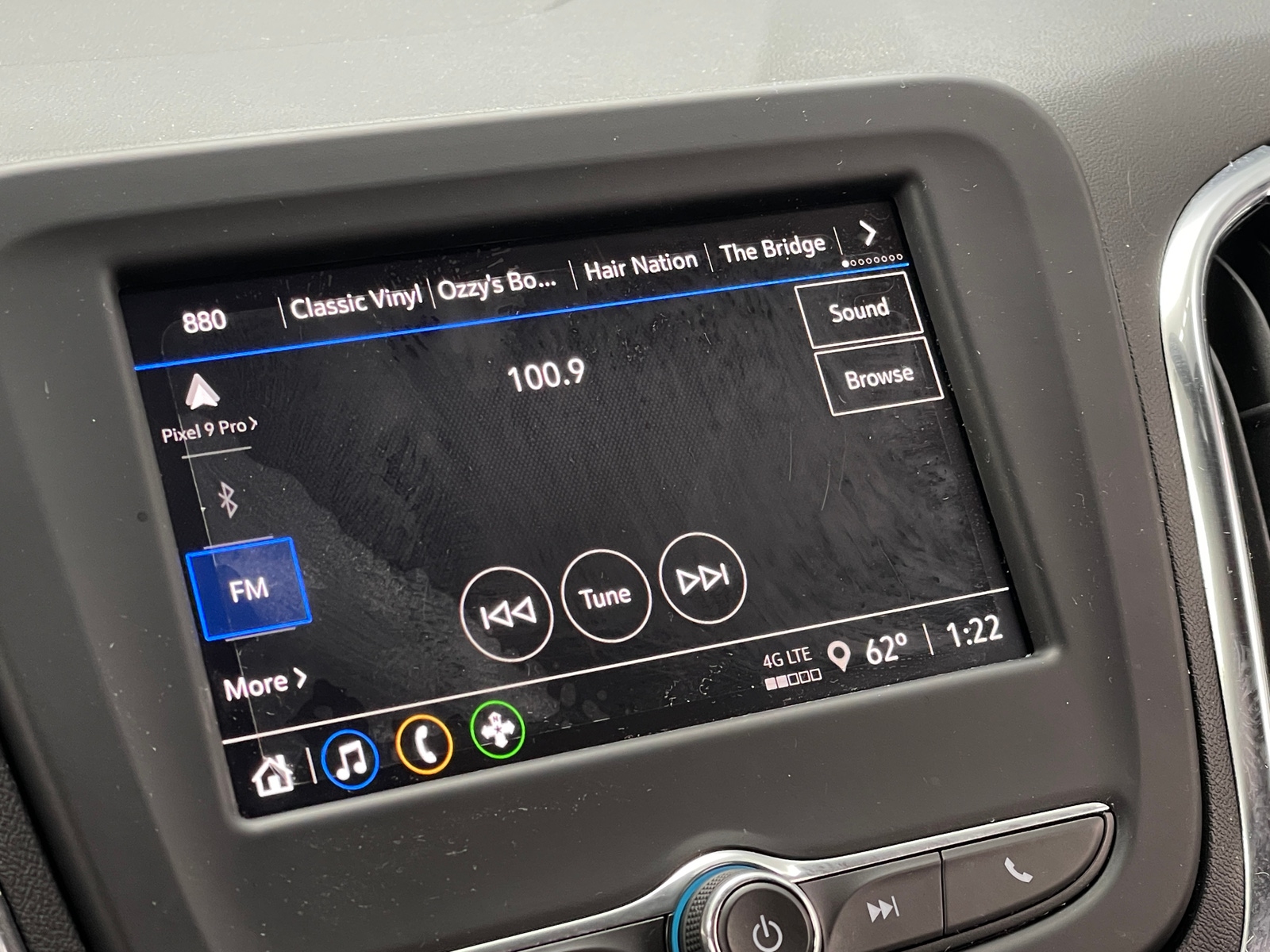 Thumbnail: 2023 Chevrolet Equinox - 4