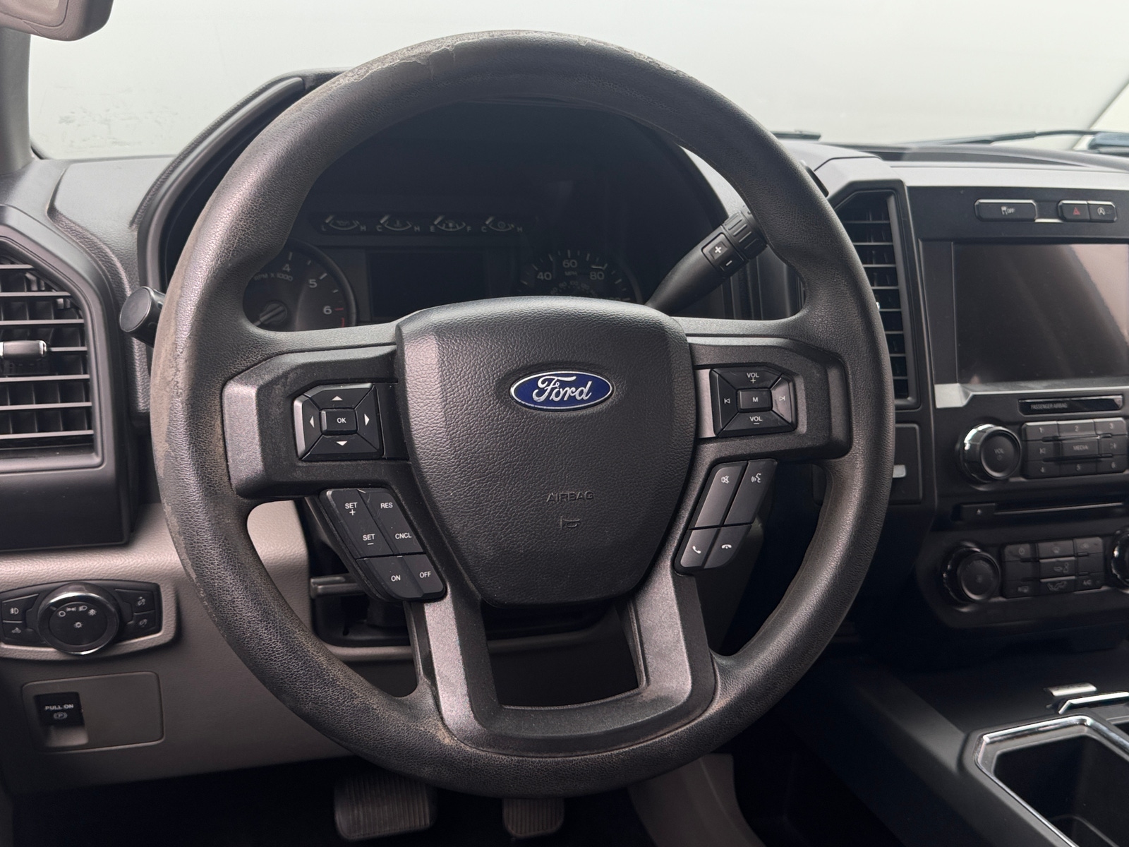 Thumbnail: 2018 Ford Econoline - 5