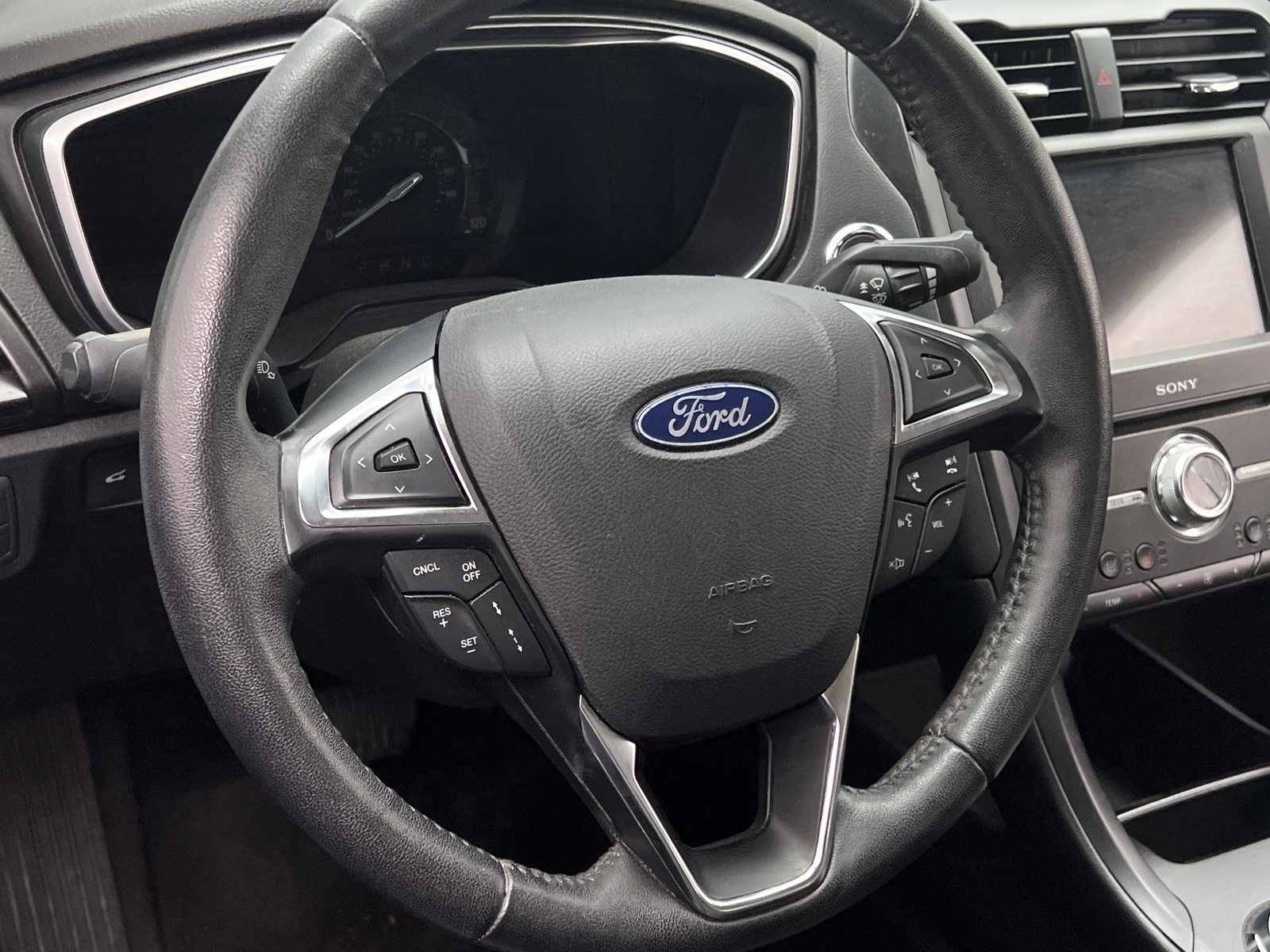 Thumbnail: 2019 Ford Fusion - 4
