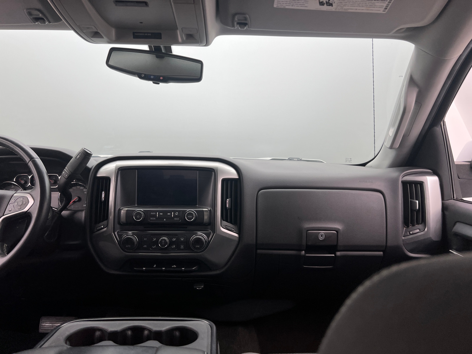 Thumbnail: 2016 Chevrolet Silverado 1500 - 3