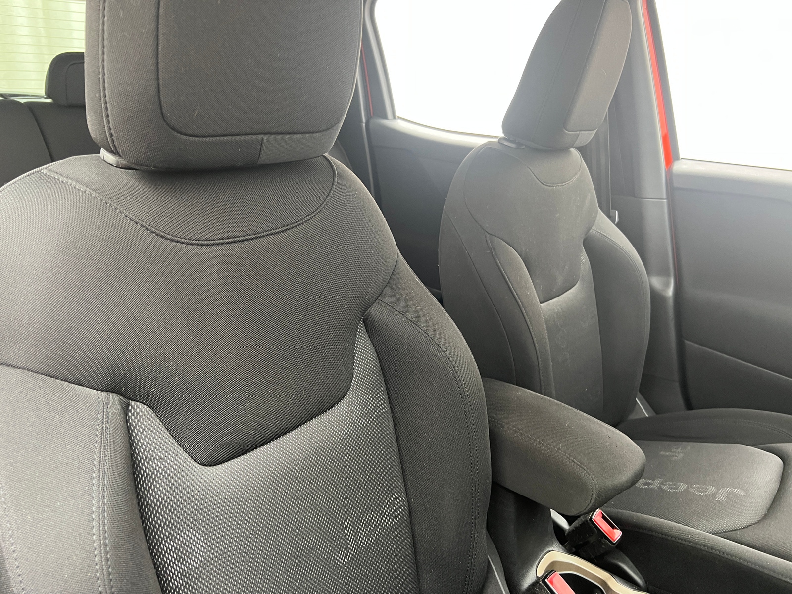 Thumbnail: 2015 Jeep Renegade - 2