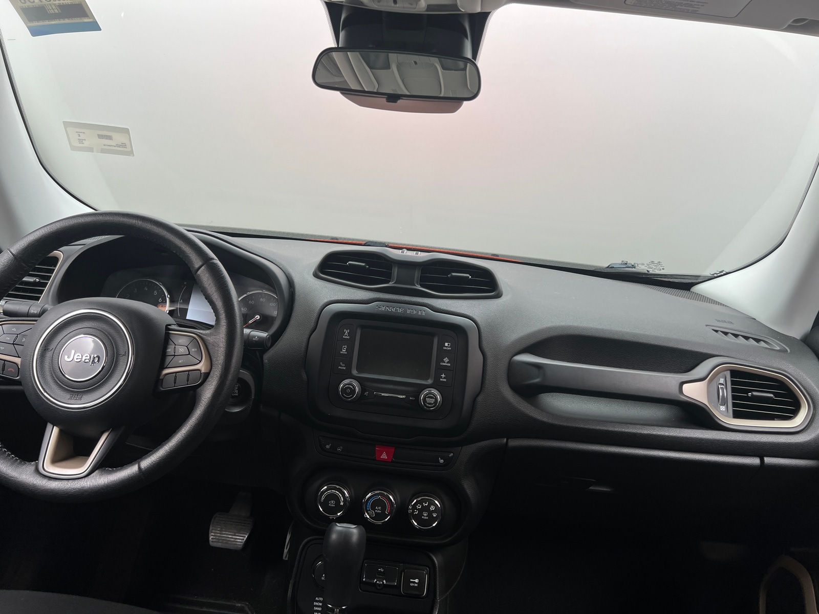 Thumbnail: 2015 Jeep Renegade - 3