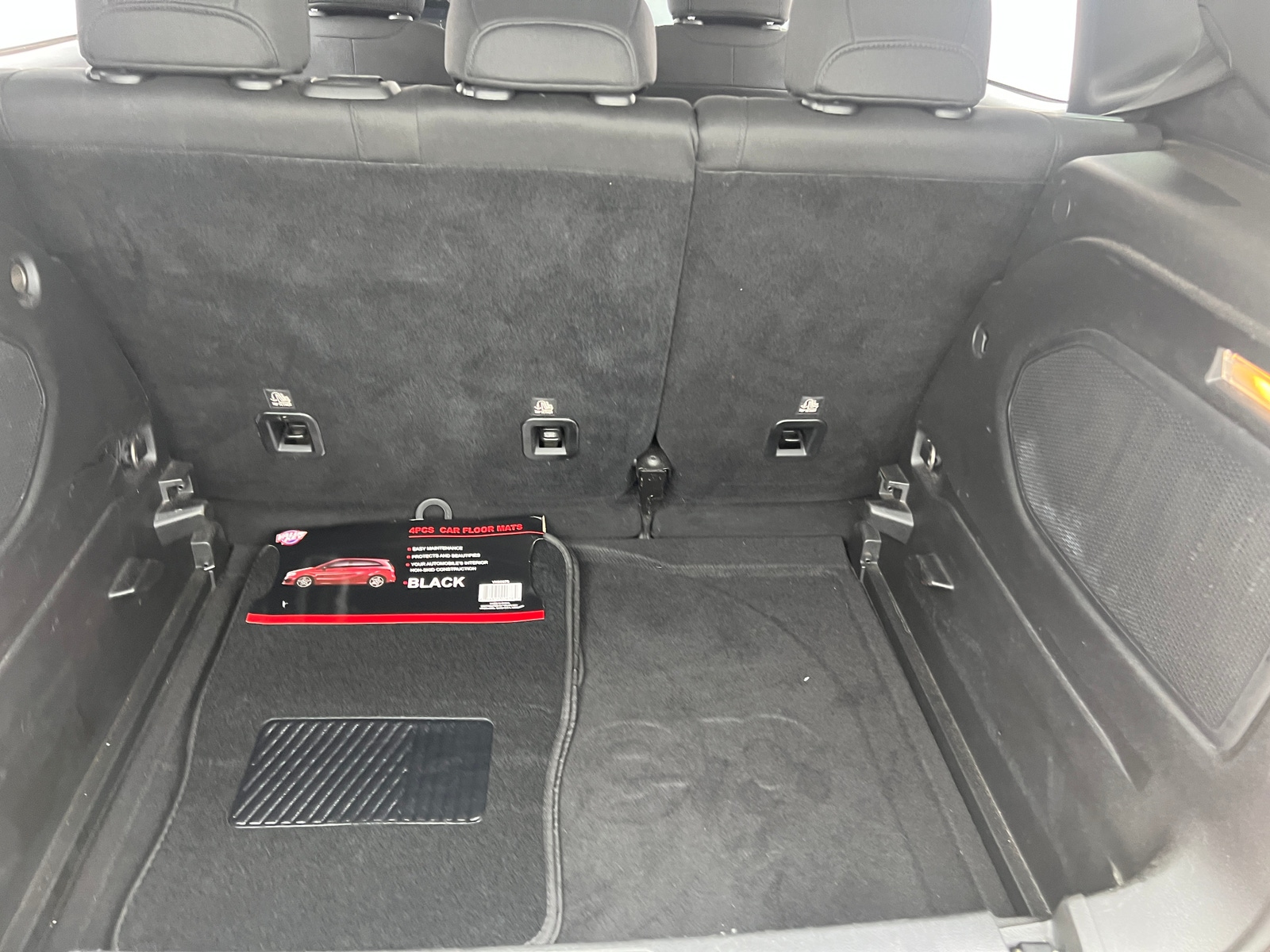 Thumbnail: 2015 Jeep Renegade - 7