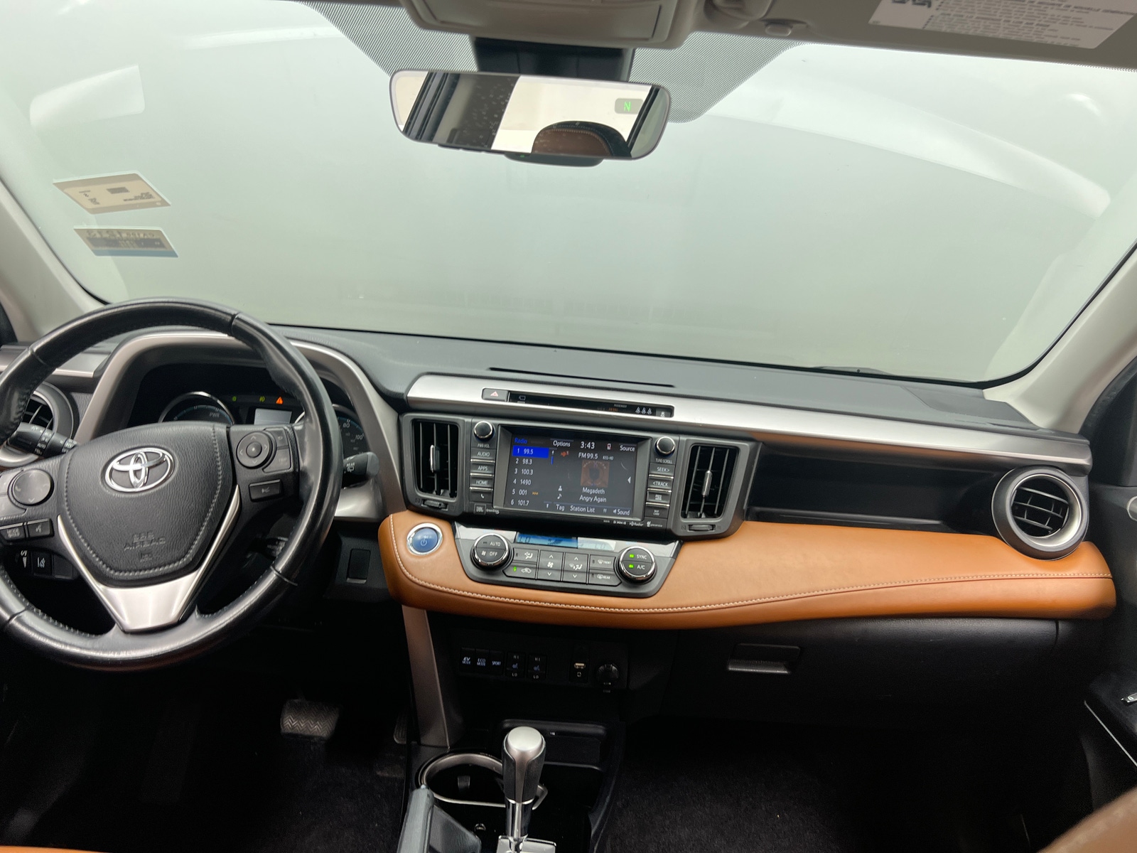 Thumbnail: 2017 Toyota RAV4 - 2