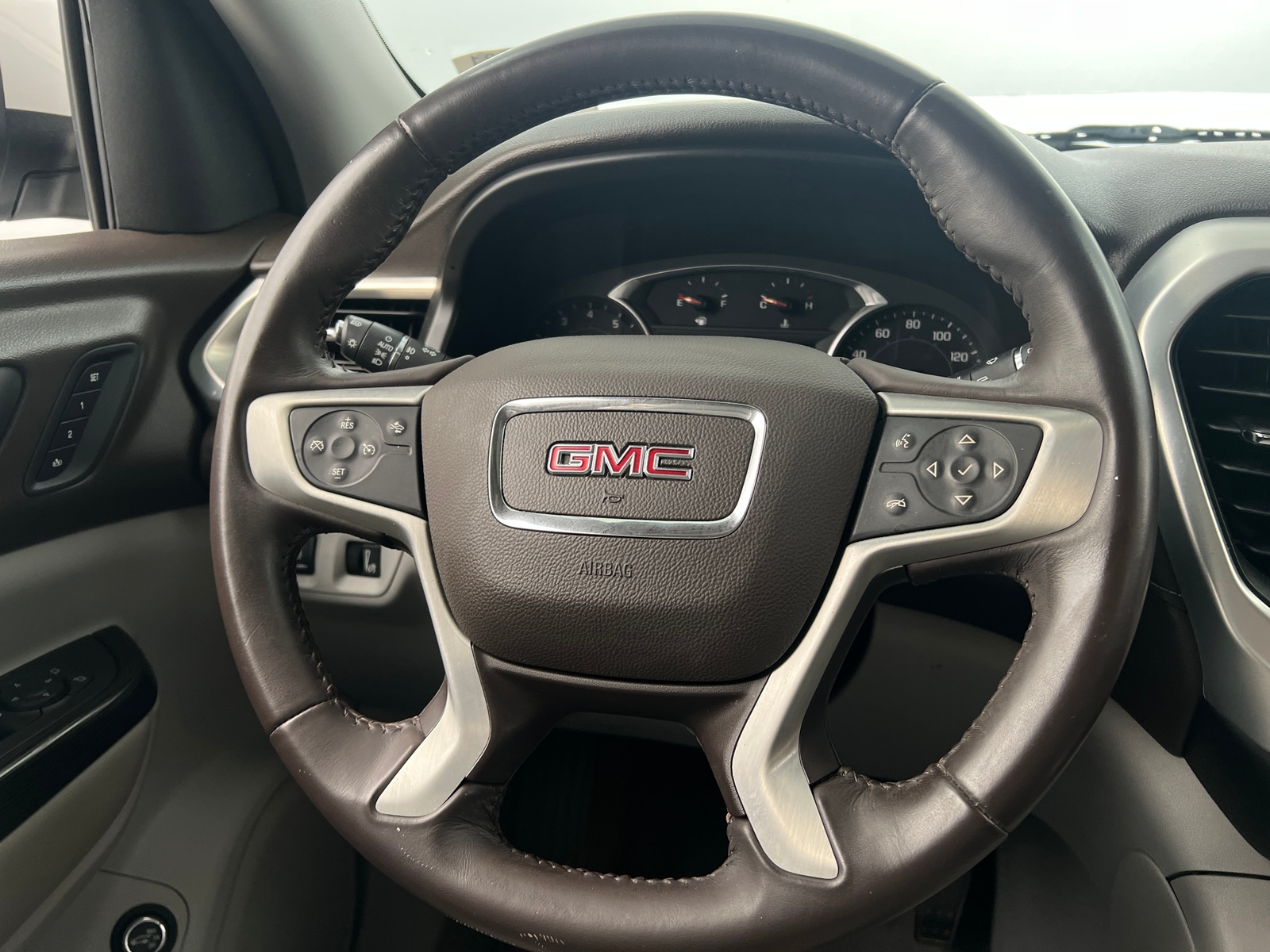 Thumbnail: 2018 GMC Acadia - 4