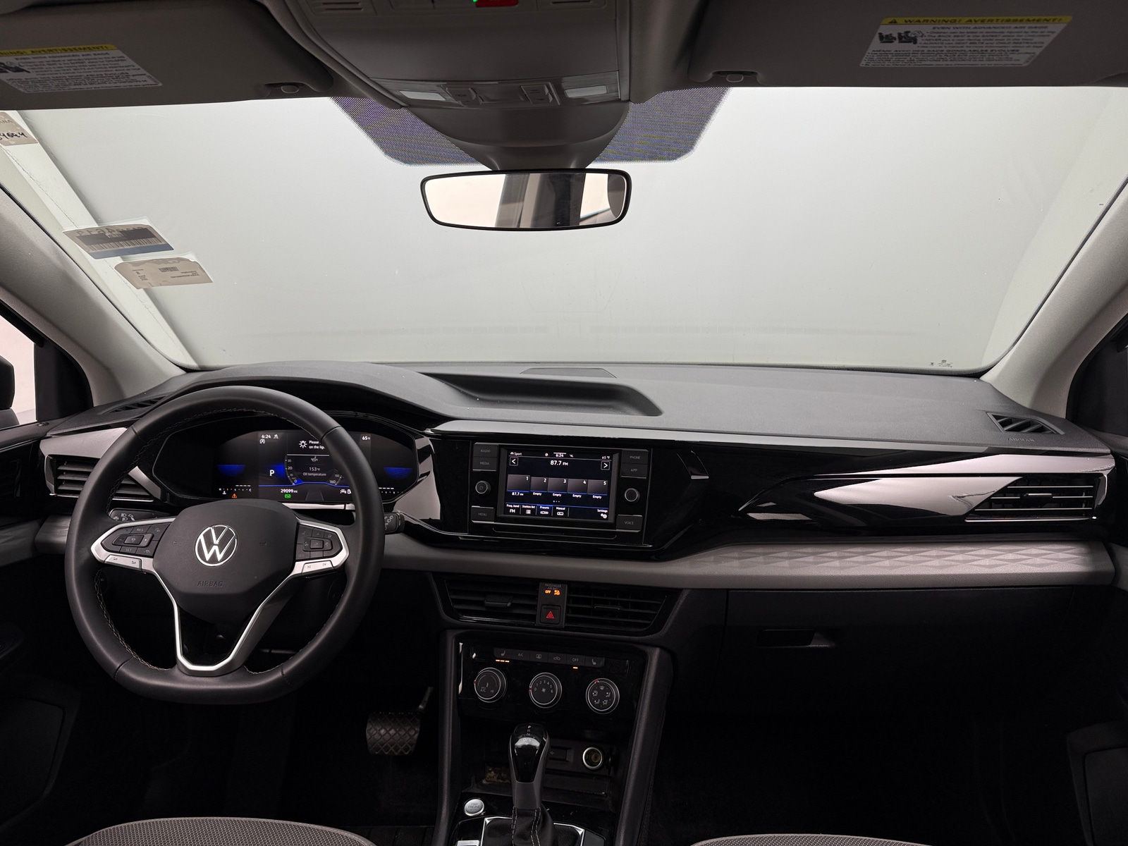 Thumbnail: 2024 Volkswagen Taos - 3