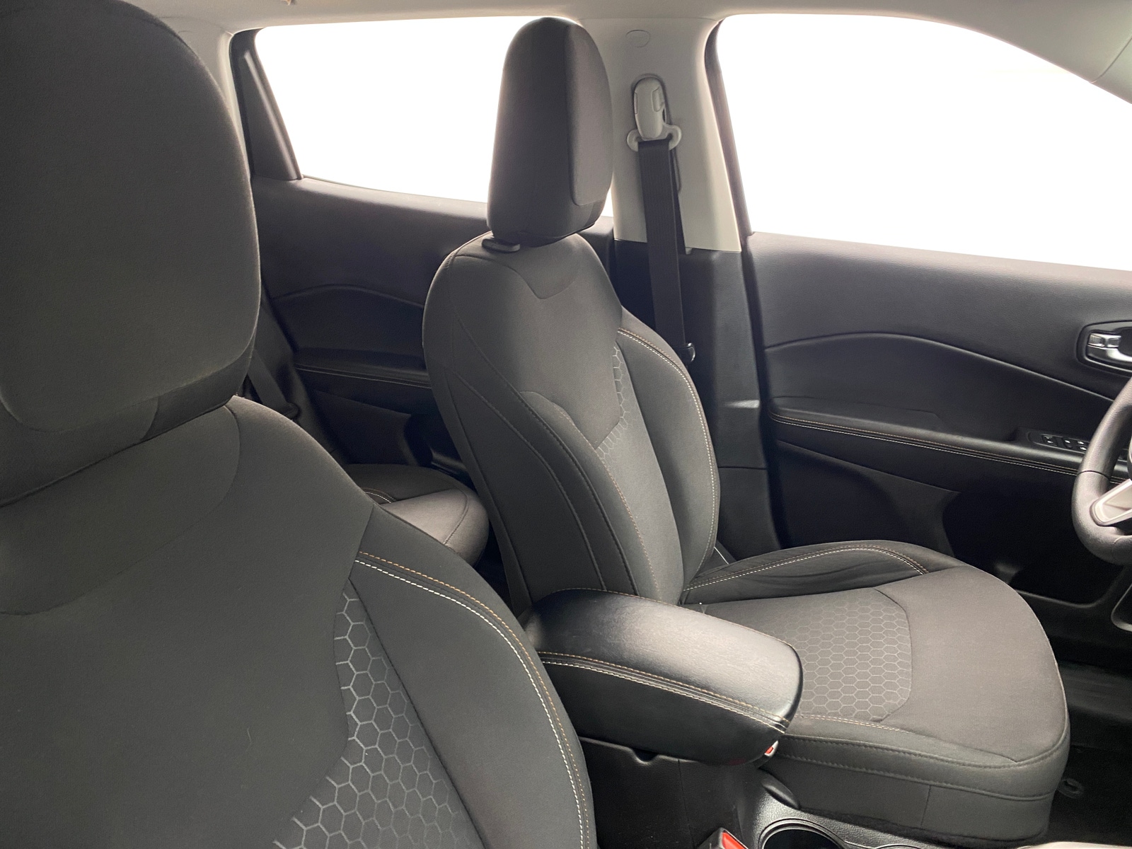 Thumbnail: 2019 Jeep Compass - 2