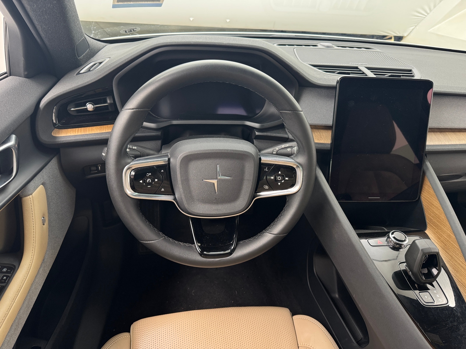 Thumbnail: 2021 Polestar 2 - 4