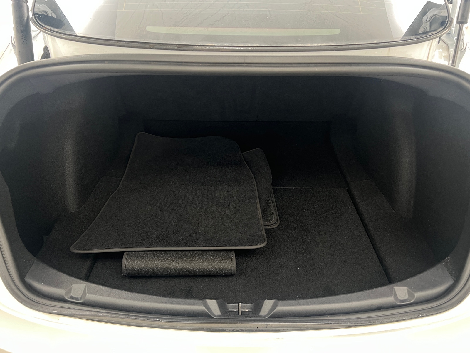 Thumbnail: 2022 Tesla Model 3 - 6
