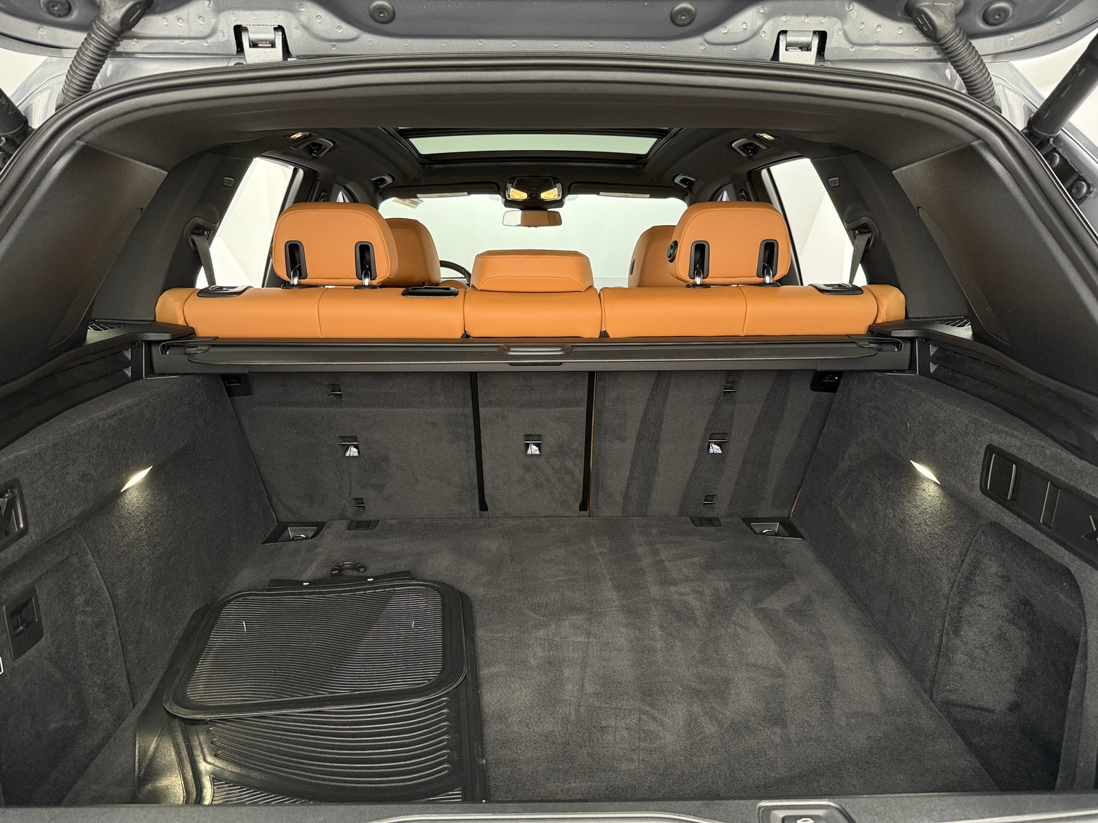 Thumbnail: 2024 BMW X5 - 6